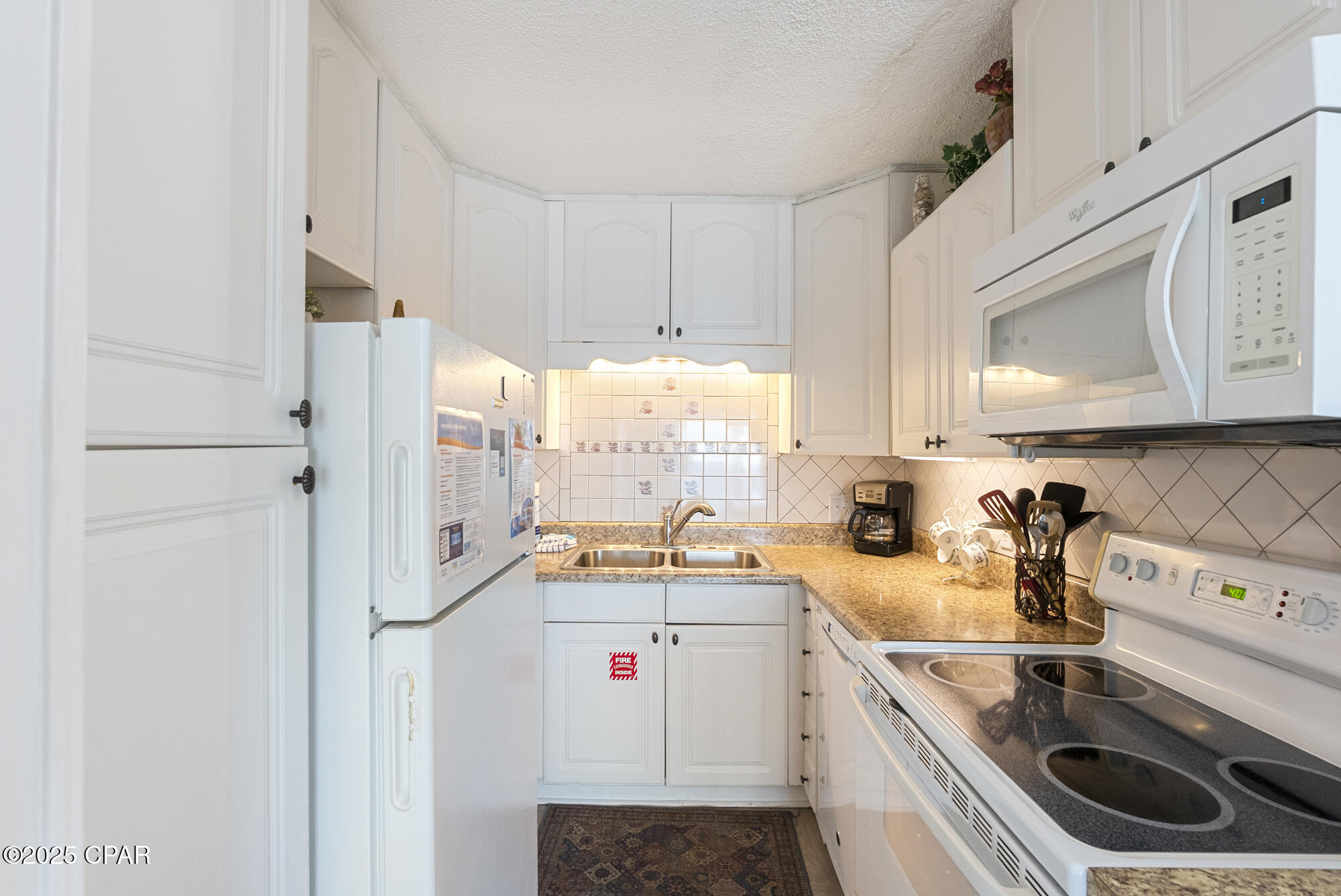 Skxr7c Wc Olsel9bqhtdrhq Gqneumzmwa6hhxy_wg