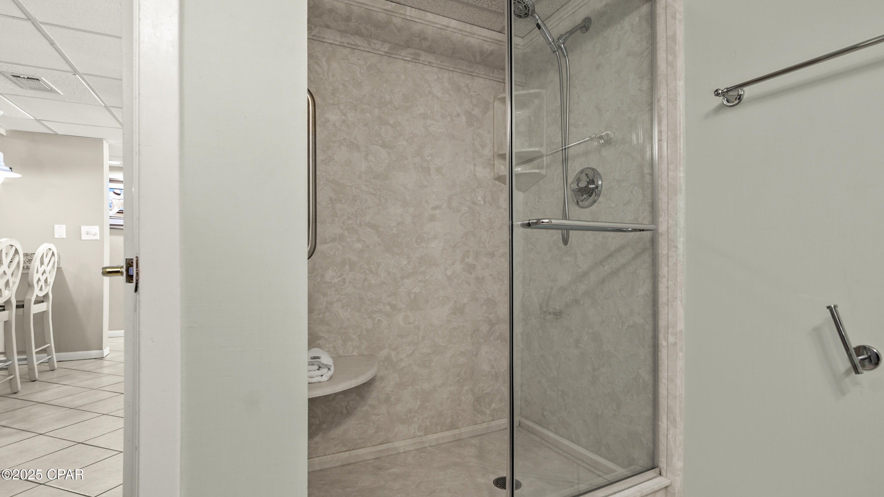 8gbzon0_ief Wkyjdqs7zyw0nn N3_3dqmjsofuhcdm