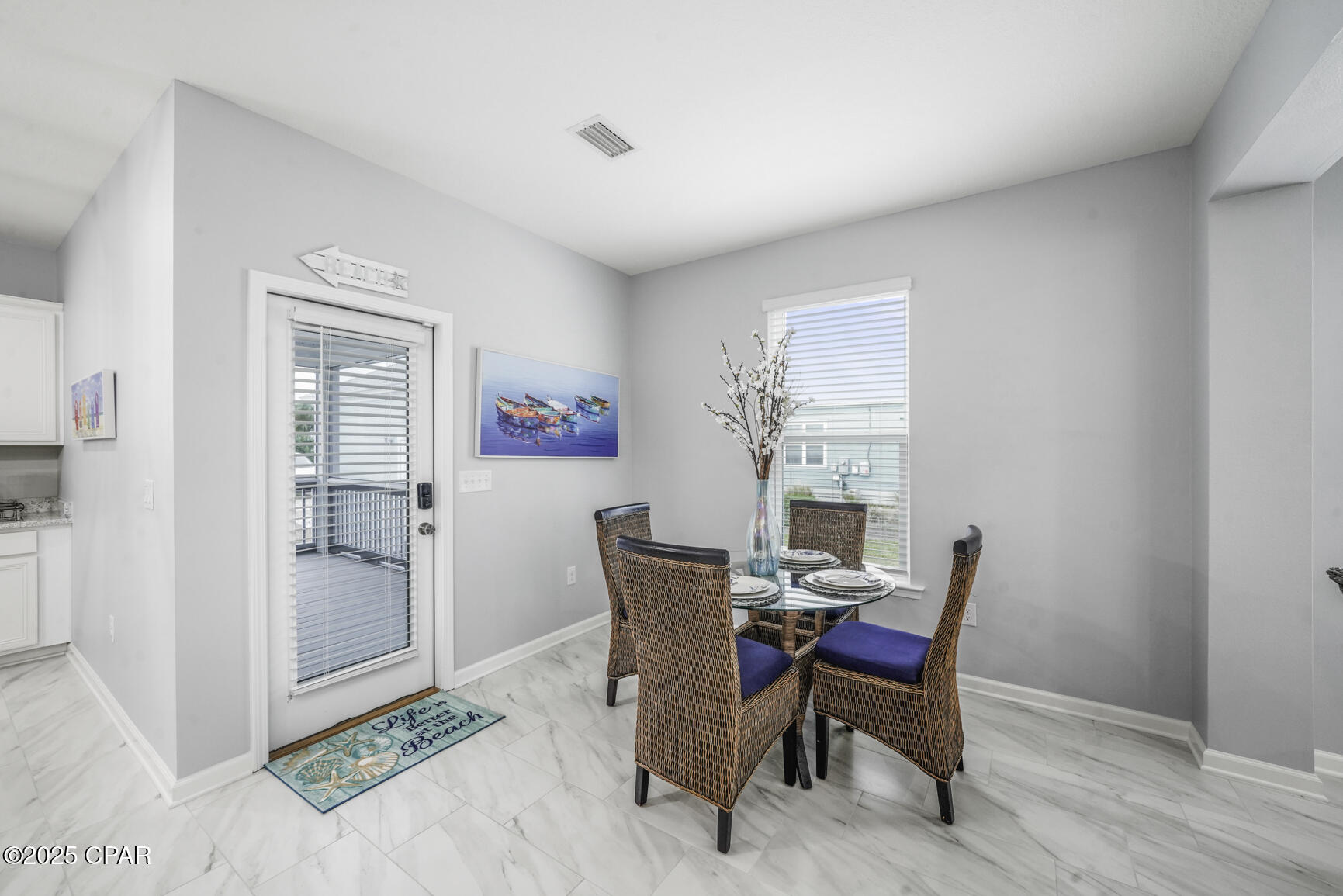 Sdmvetjjffwx0ewwb6xuaowiw8ht 9520b_iyyhytrs