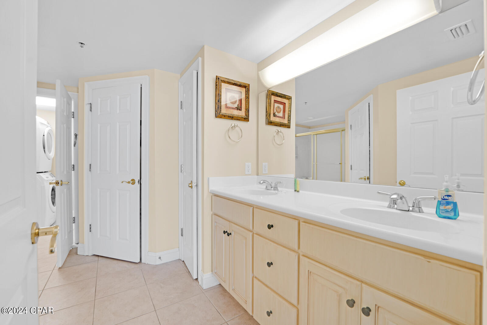 Image 18 For 8715 Surf Drive 304b