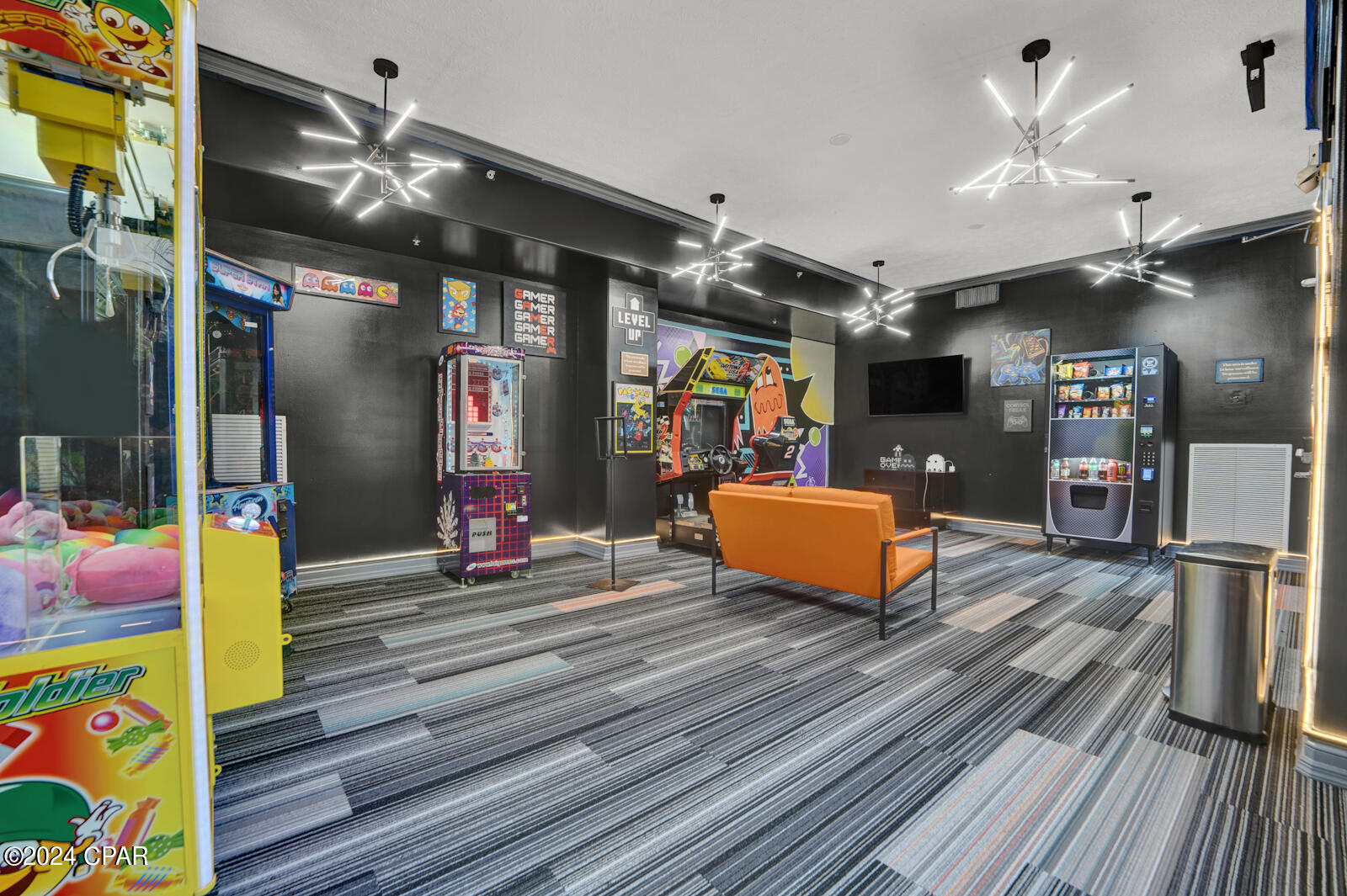 Image 33 For 8715 Surf Drive 304b