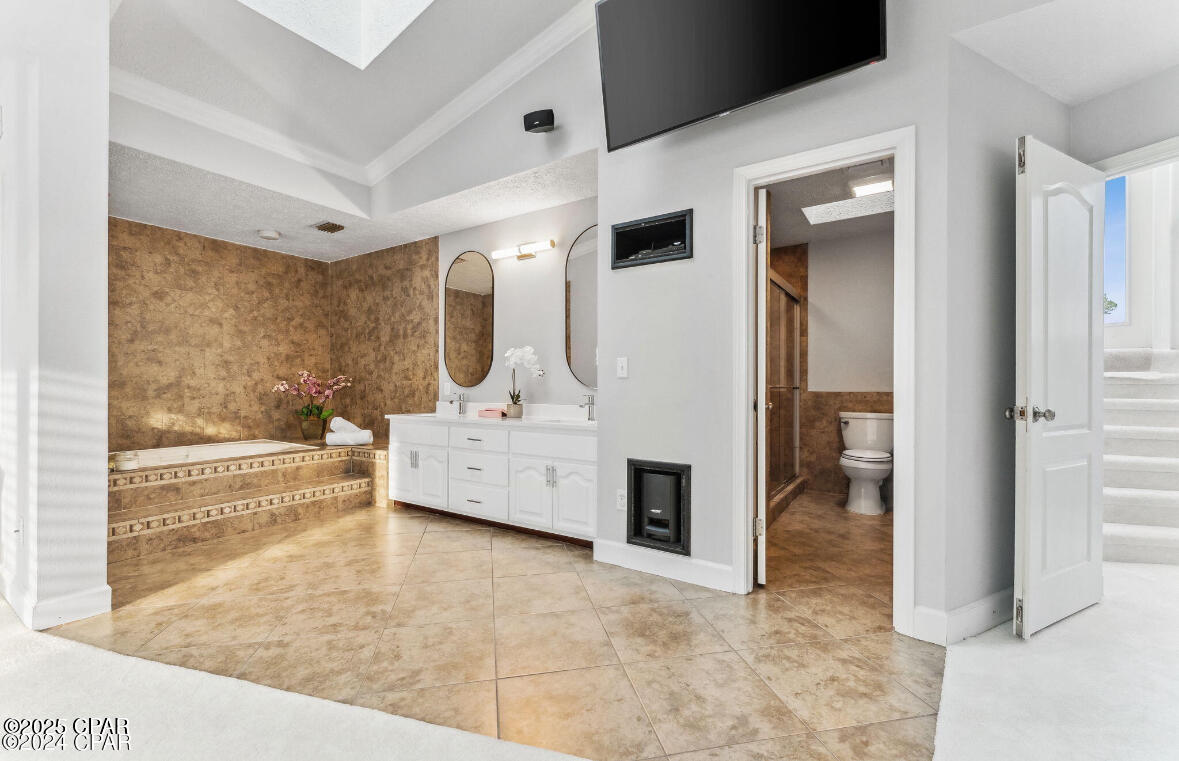 P9pwcfb2nrpzwzuqwrnuxsdcjanlqwag1j_gt88dvzm