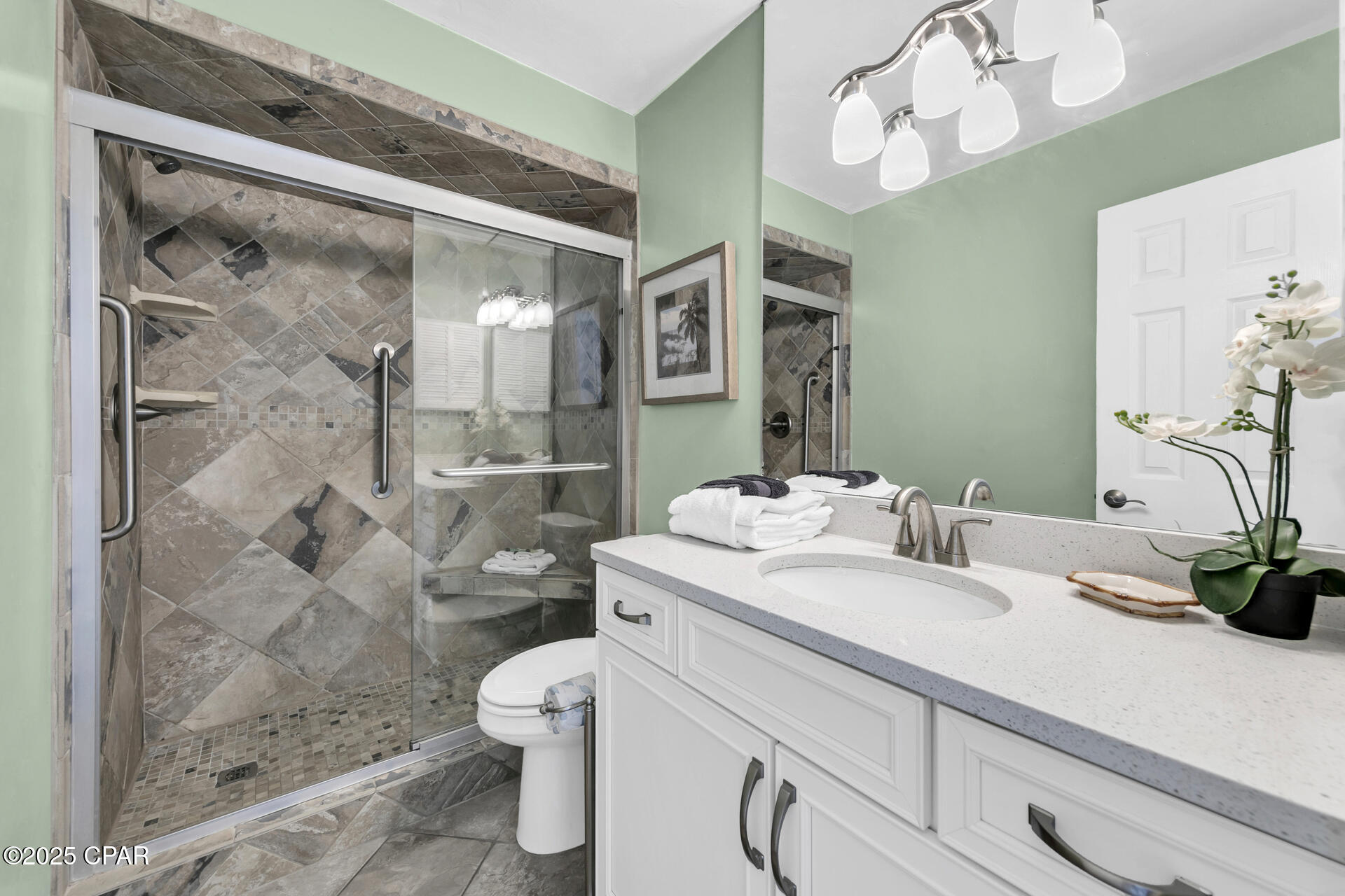 Rhn7yndzrvwzid5 4tvx5doygqbiwaaqgx2r4mbnuos