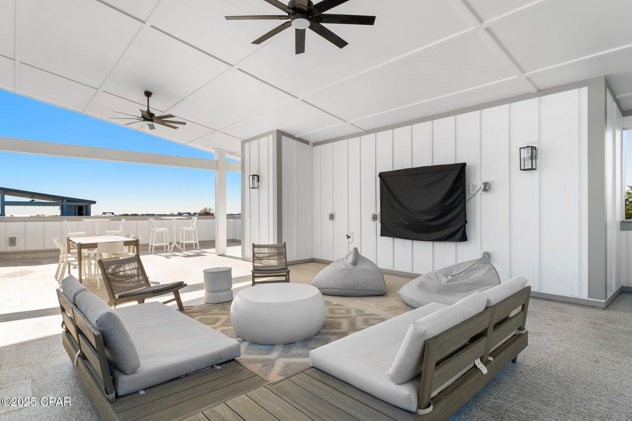 3vbjo_v7llevzdgq Wgygmxtiirzkdnwcfvu92paag0