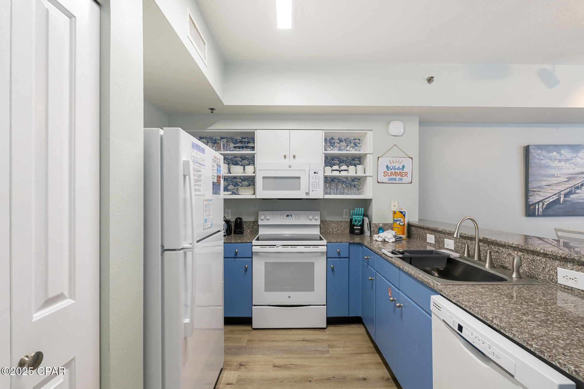 8m7oqll7_gj0utxlx4uj Icbrqevcqqxxu3u7fooa1q