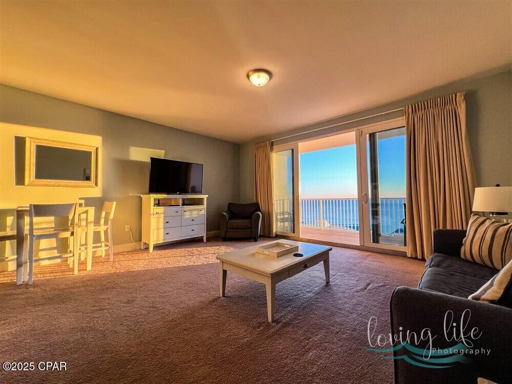 Dvnzfbnnnaonpjcjealkwuoamppvvgjhkfuhueeldxi