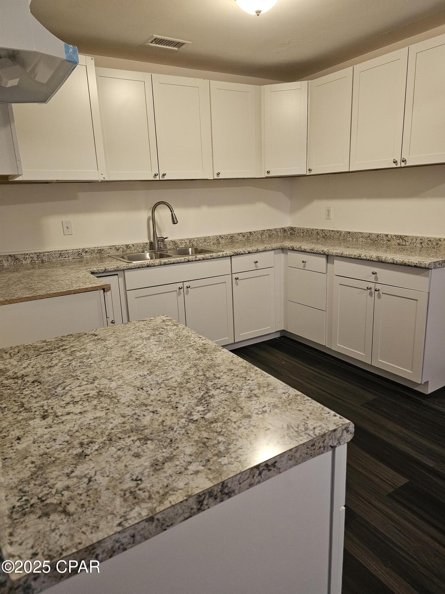 0a6dqpqzoogqwltywdqtecoyyej9lzsmnaioxed3xoc