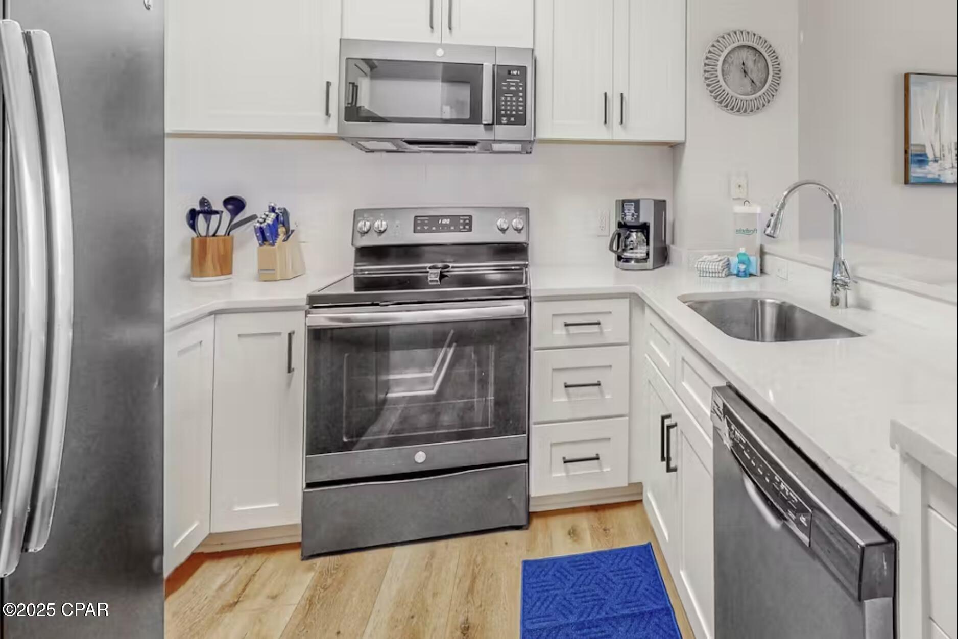 1ejcye2szdmpkdnyogbccevbafxcrreaq_x4tgkrgia