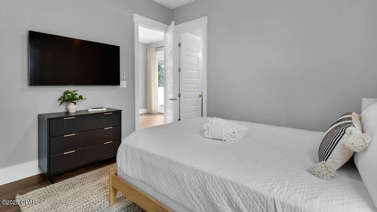 Image 50 For 28 Queen Palm Drive