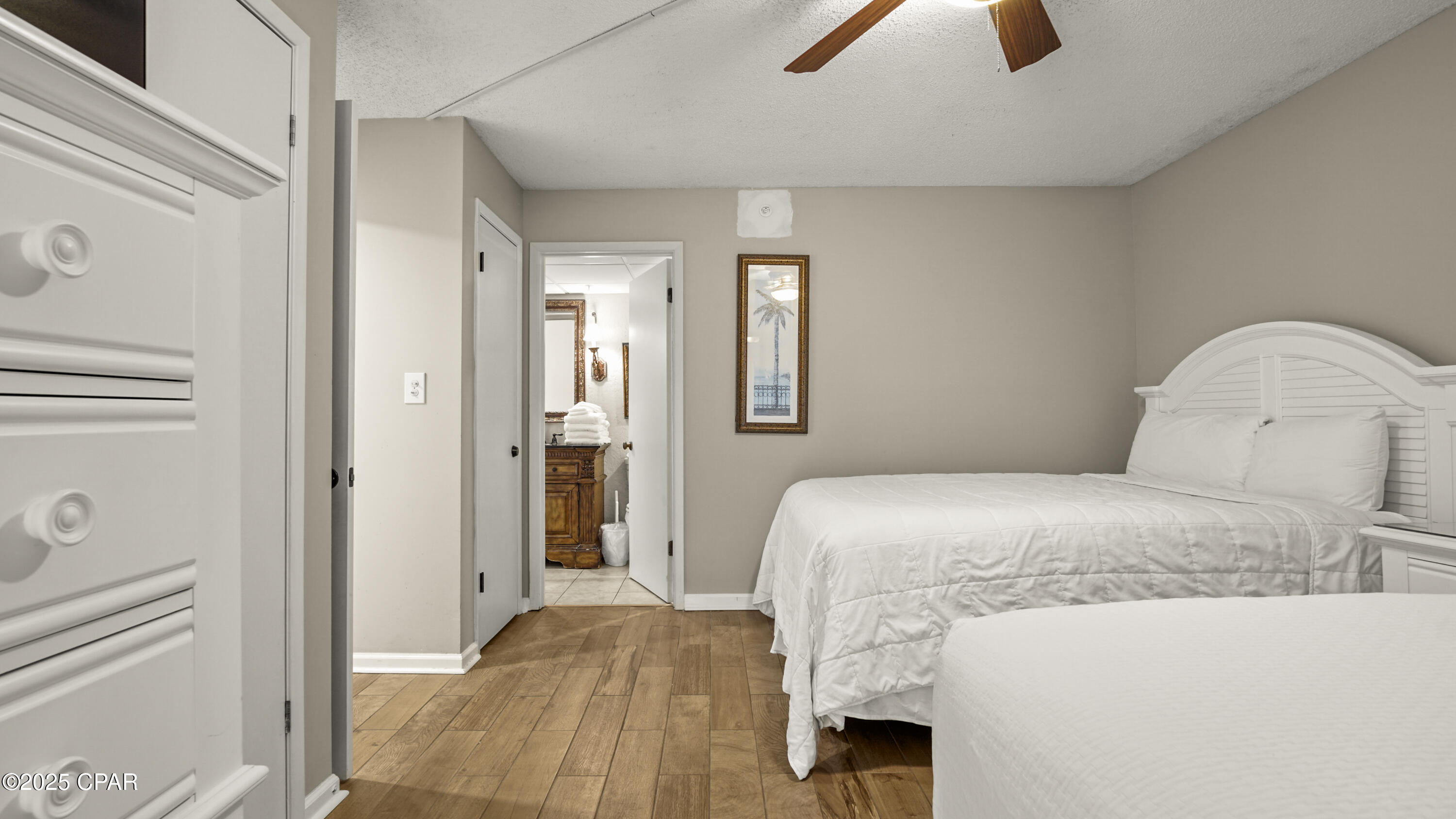 Sh1vanywzcml2fmjr_8yrjb340icfmndzq4jb_ejzh0