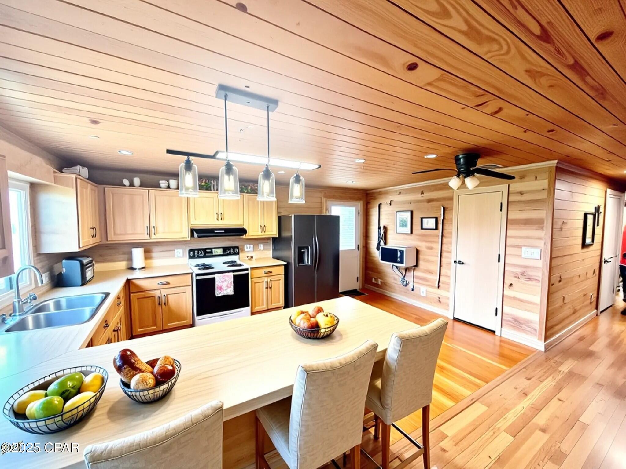 Qfeihmlhpri7ktuilebf  Bn677hychcrmschwqqkvq