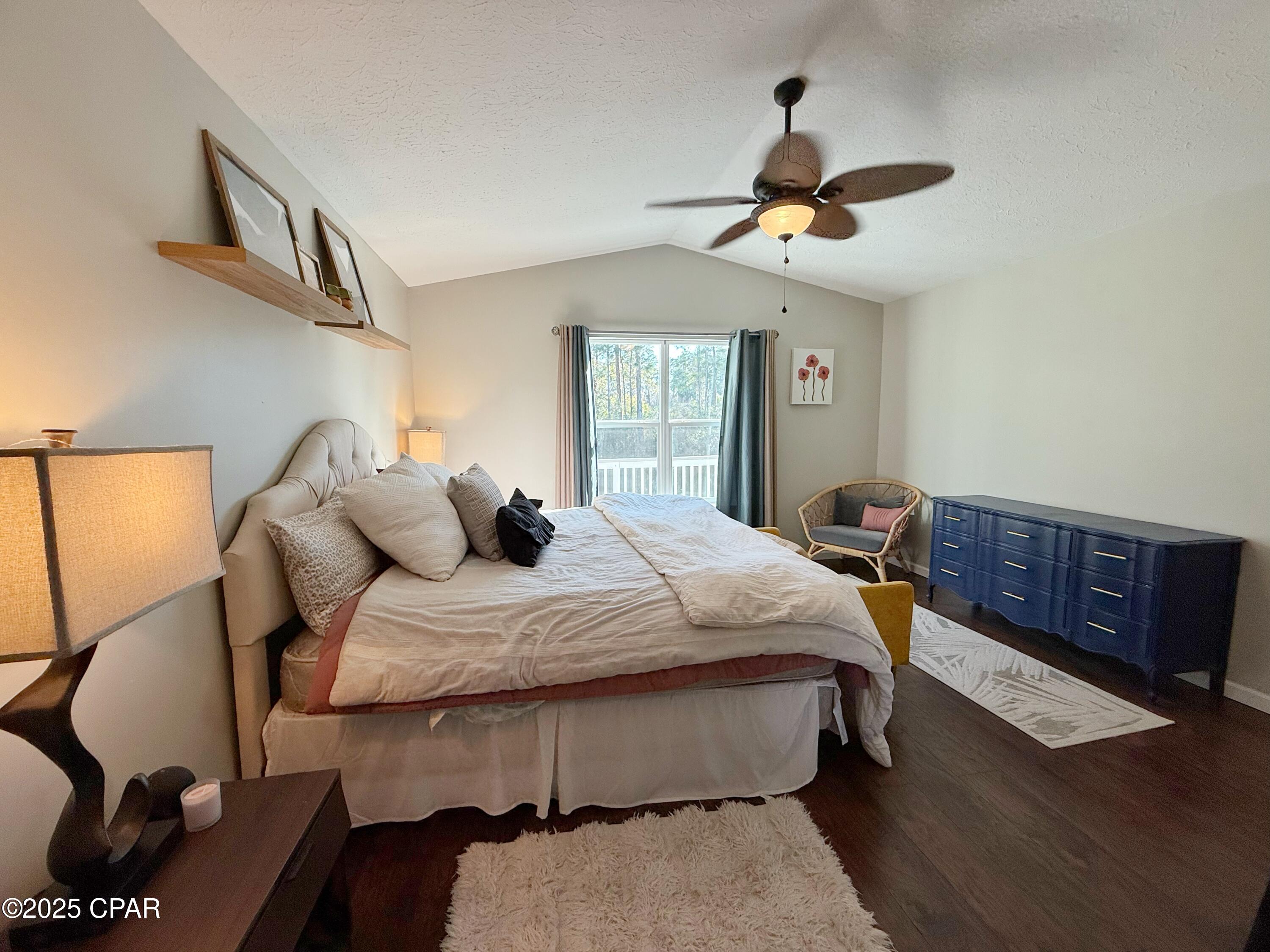 J5lve5ig1hpvdr26qvymn_sgrzndgnxusjraqefgjg4