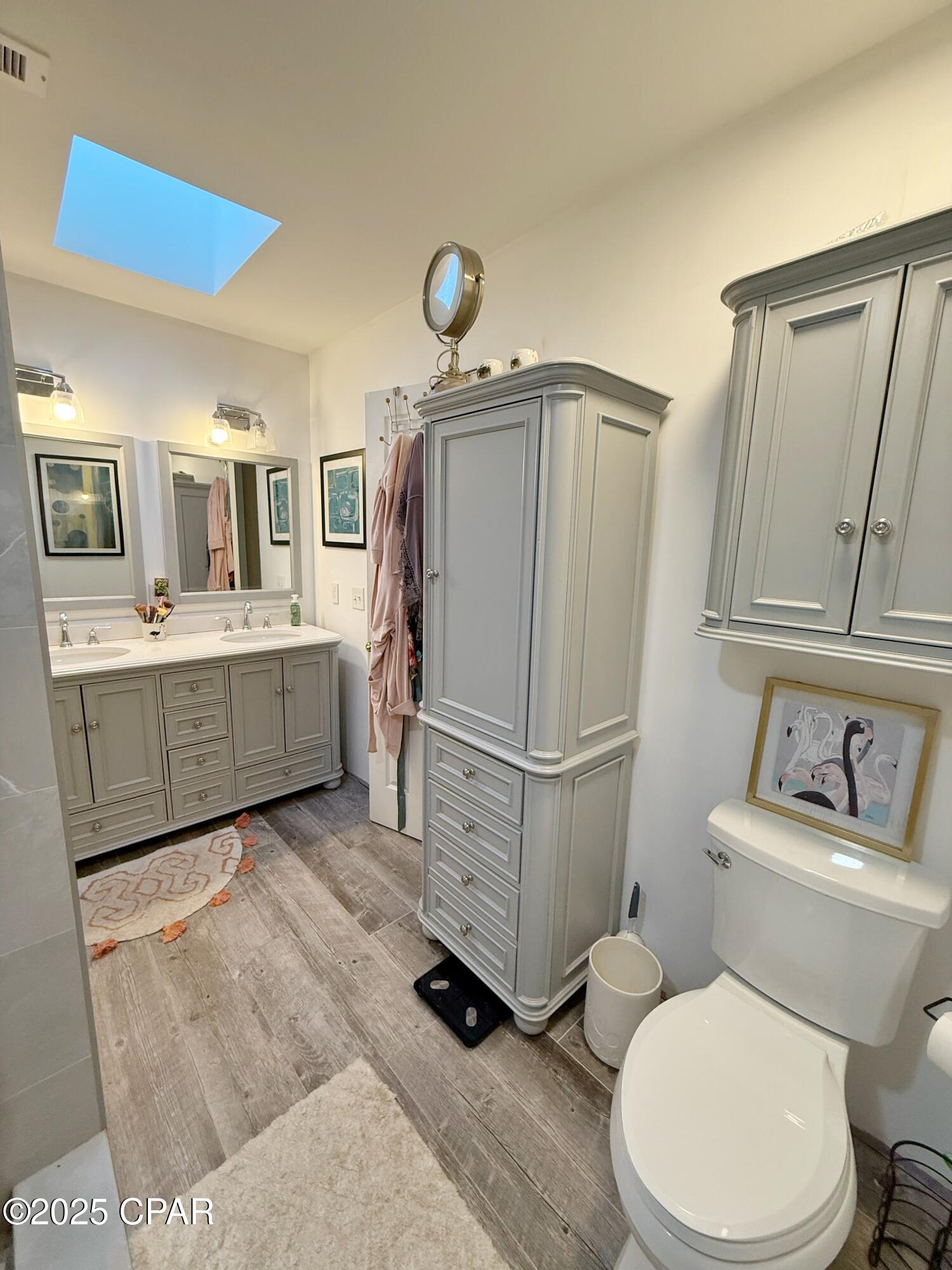 K4woqiros6xcx7ndzahpp2dp_e5dv5db Rwfp Yivkq