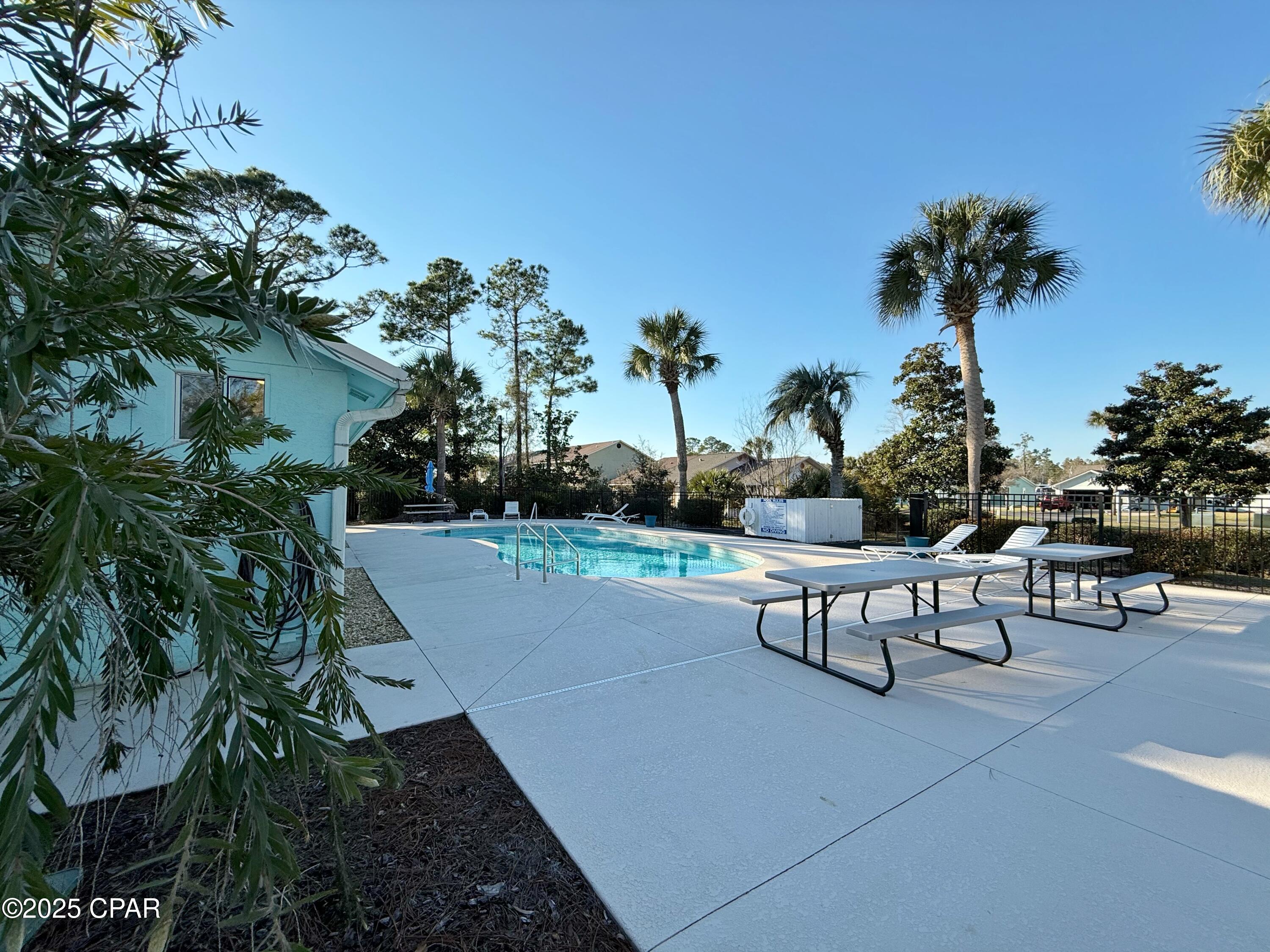 Uvlznvanwafu5zx9o94rshj_tvbbfprgazlrmtxgf8o