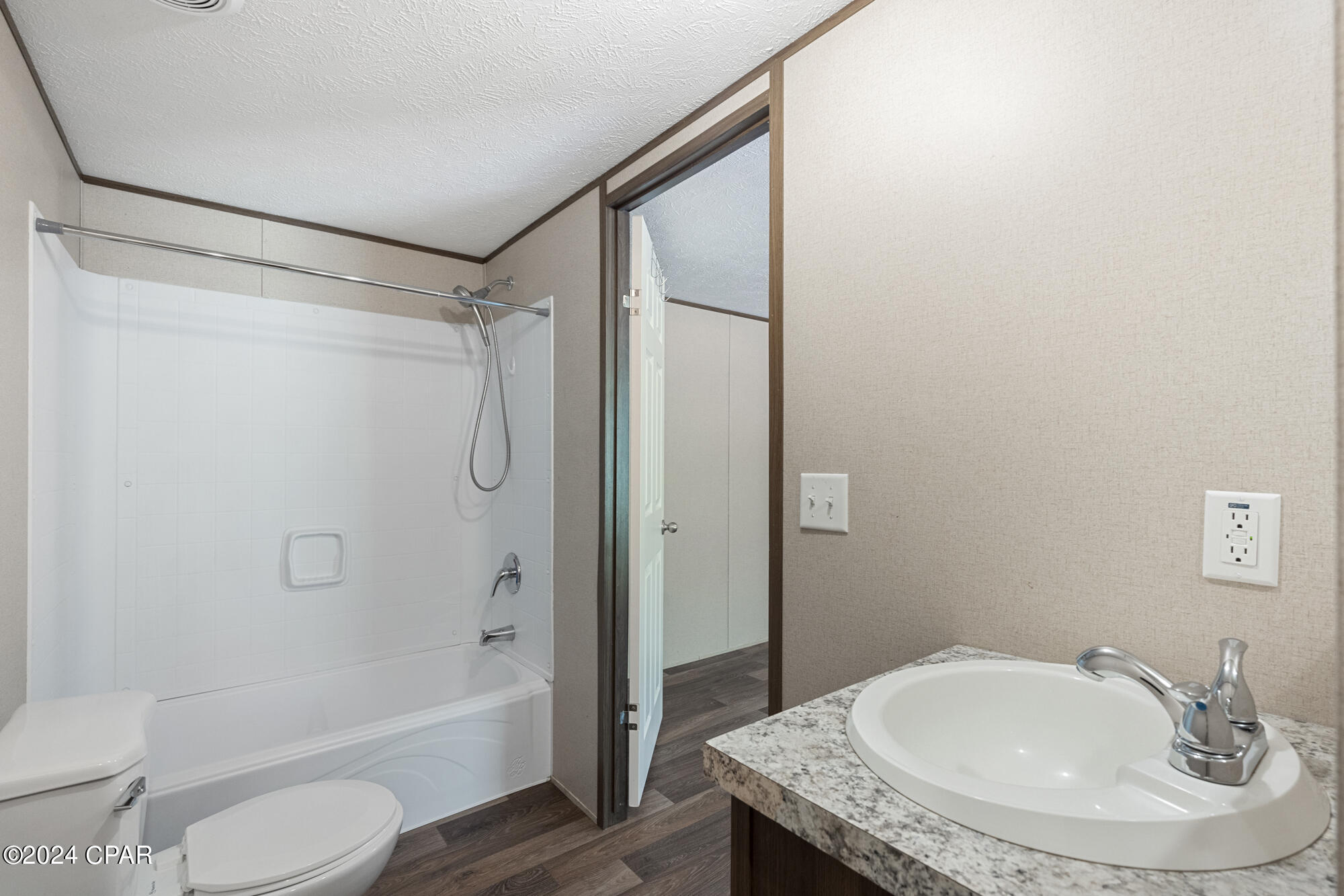 0evivoxas0bqan2cq4wp5rqswkjkp3rl548ujif9mxc