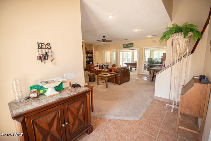 Jswfmkgde1sq2ihzkp3ijxywseej Tiztz7dxhjzvbo