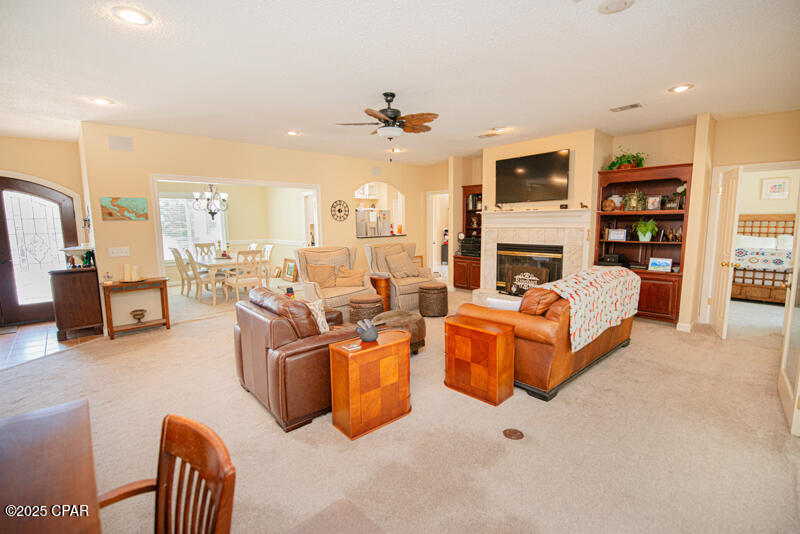 Wiy37i1i8gaomcyryvcsvu58yxp1tvziasxu7_wso7c