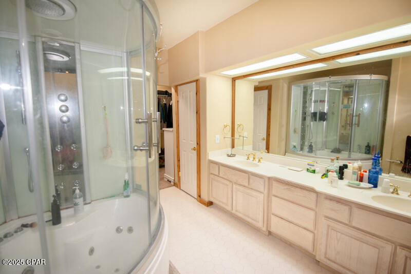 Q6dx67c1tlusgkt3_pyvdl0tvznk77sjxkkqlcecrla