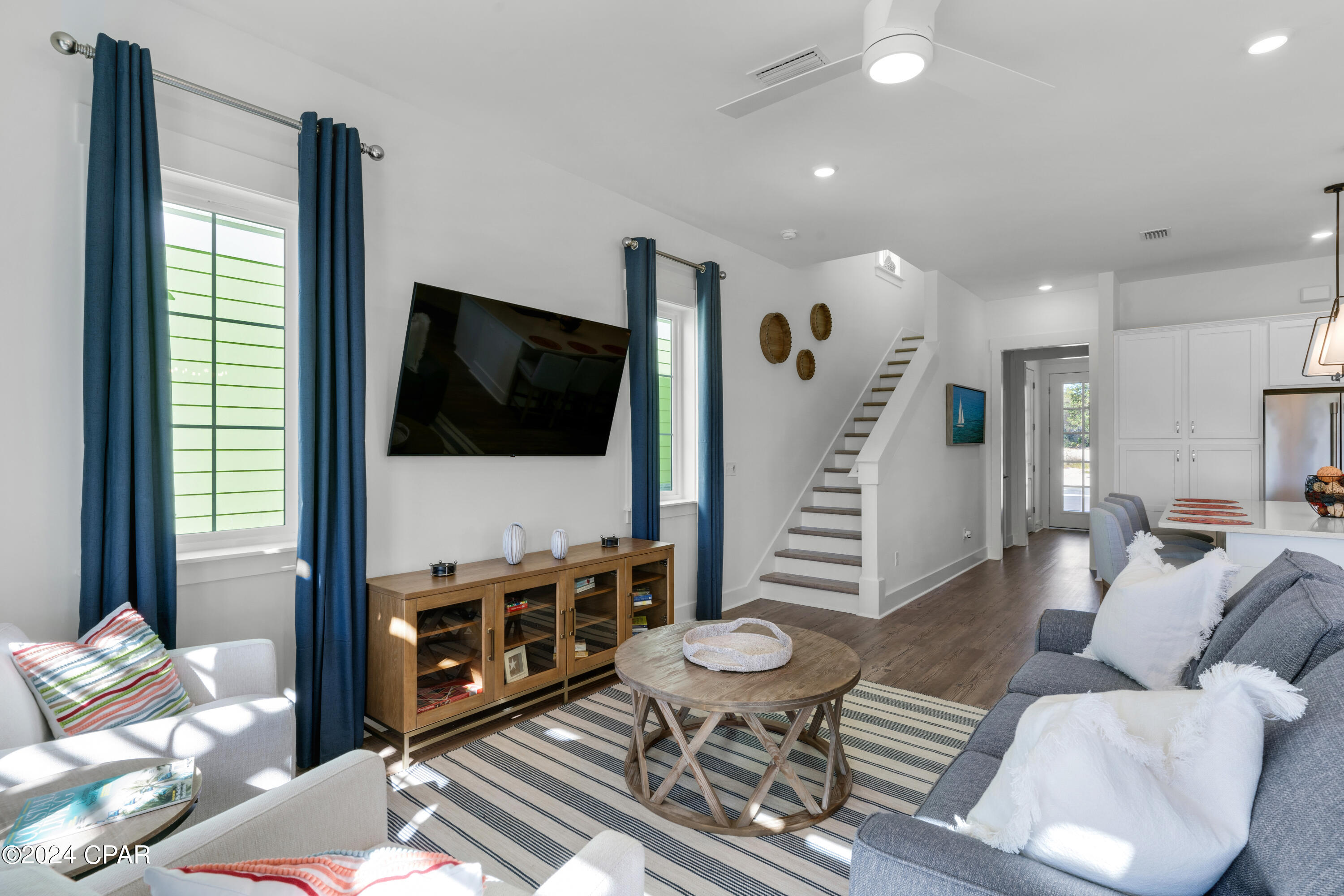 Waokirmmozf 3qifsnv2ol1fcaul8tr 47bg6vohyu0