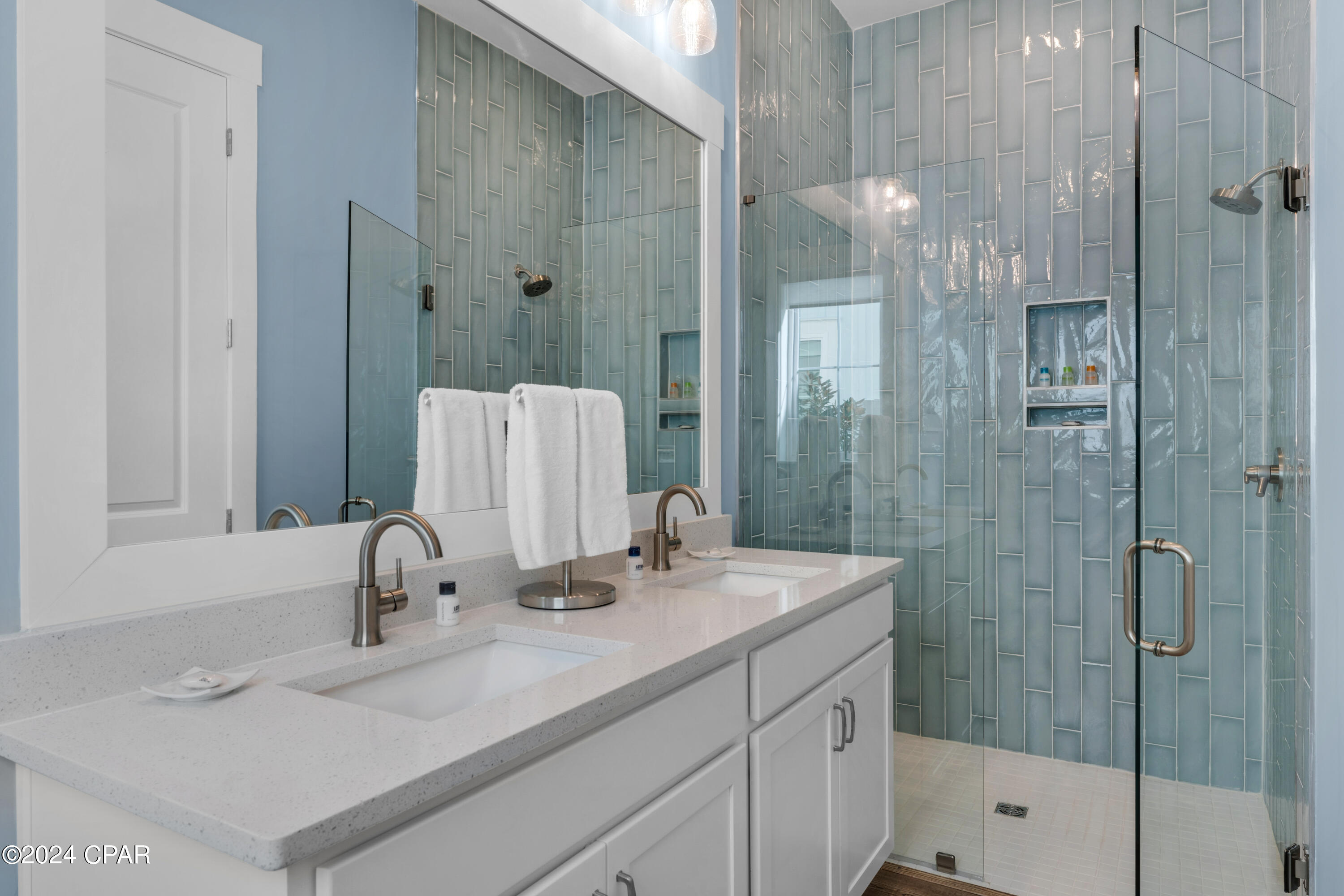 Tkfg7smwcvn0kinondr1czn8aef59ze5yfaeorsvlre