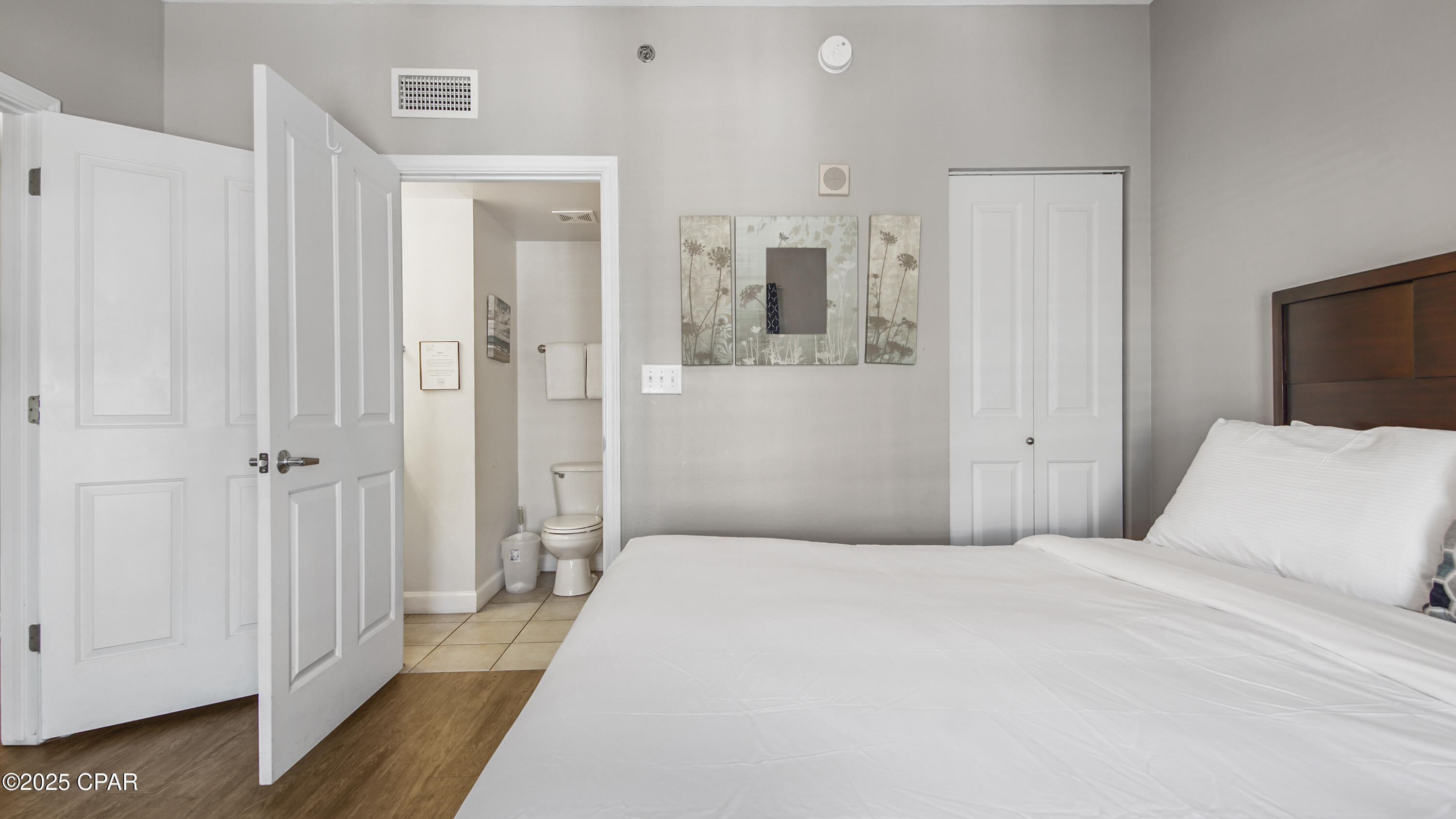 Image 11 For 9900 Thomas Drive 1719