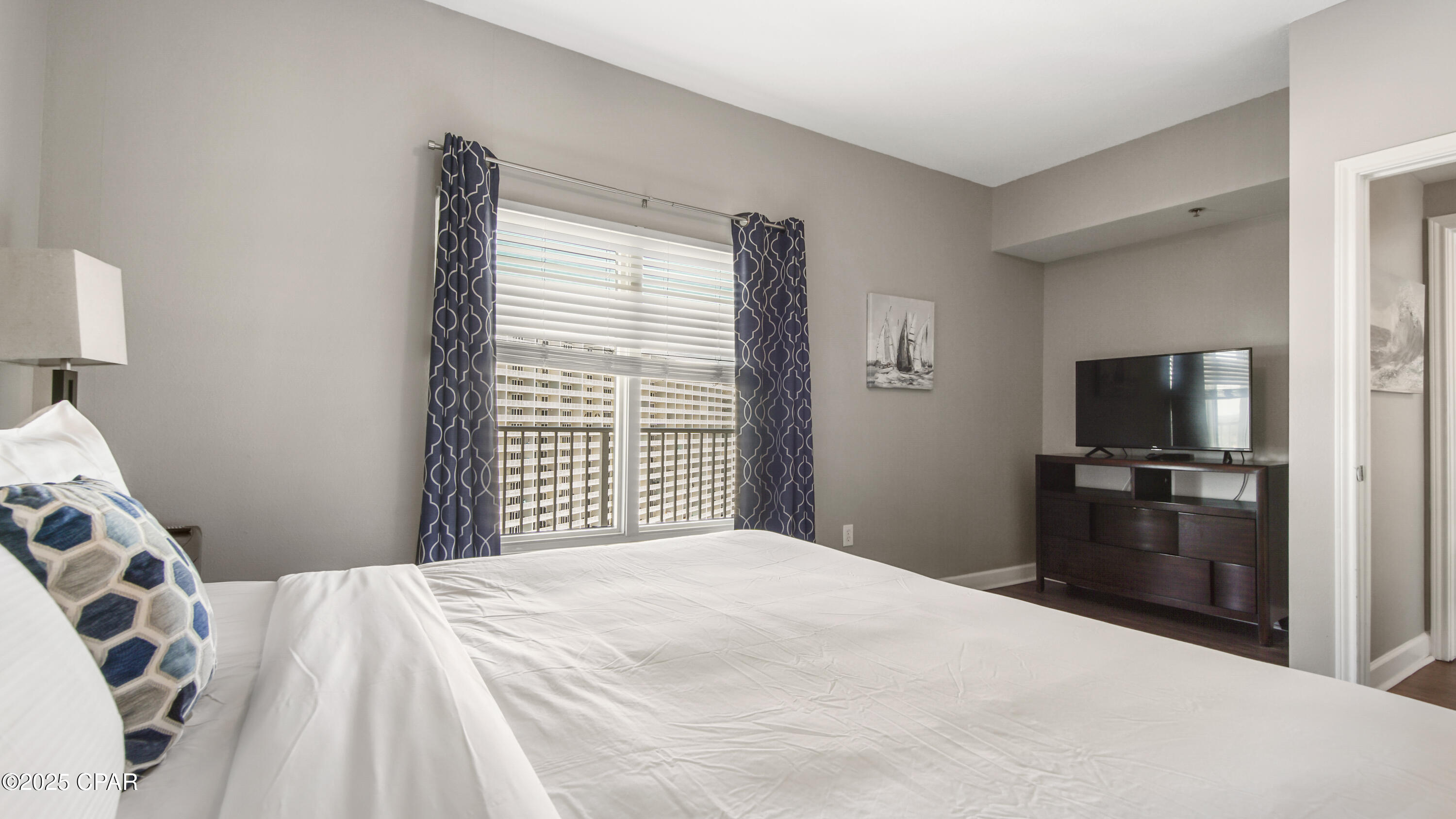 Hcnna4q0iphnjnoscqxb4cdybabmafbz5ai7qbm6iyk