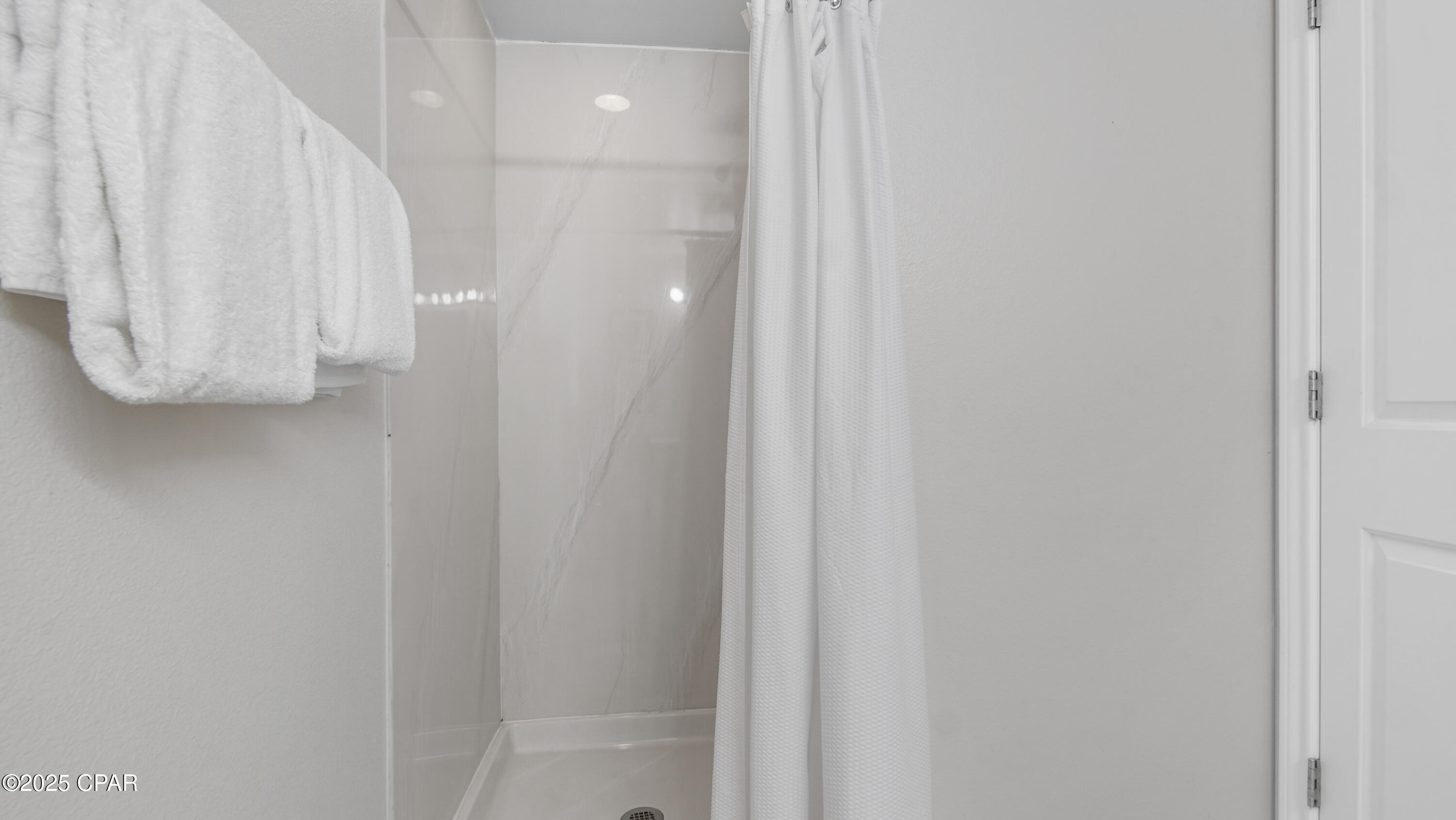 Yalkv_l2p2w0dmv2exvjxc5r1ka4l_xilllr9tb97x8