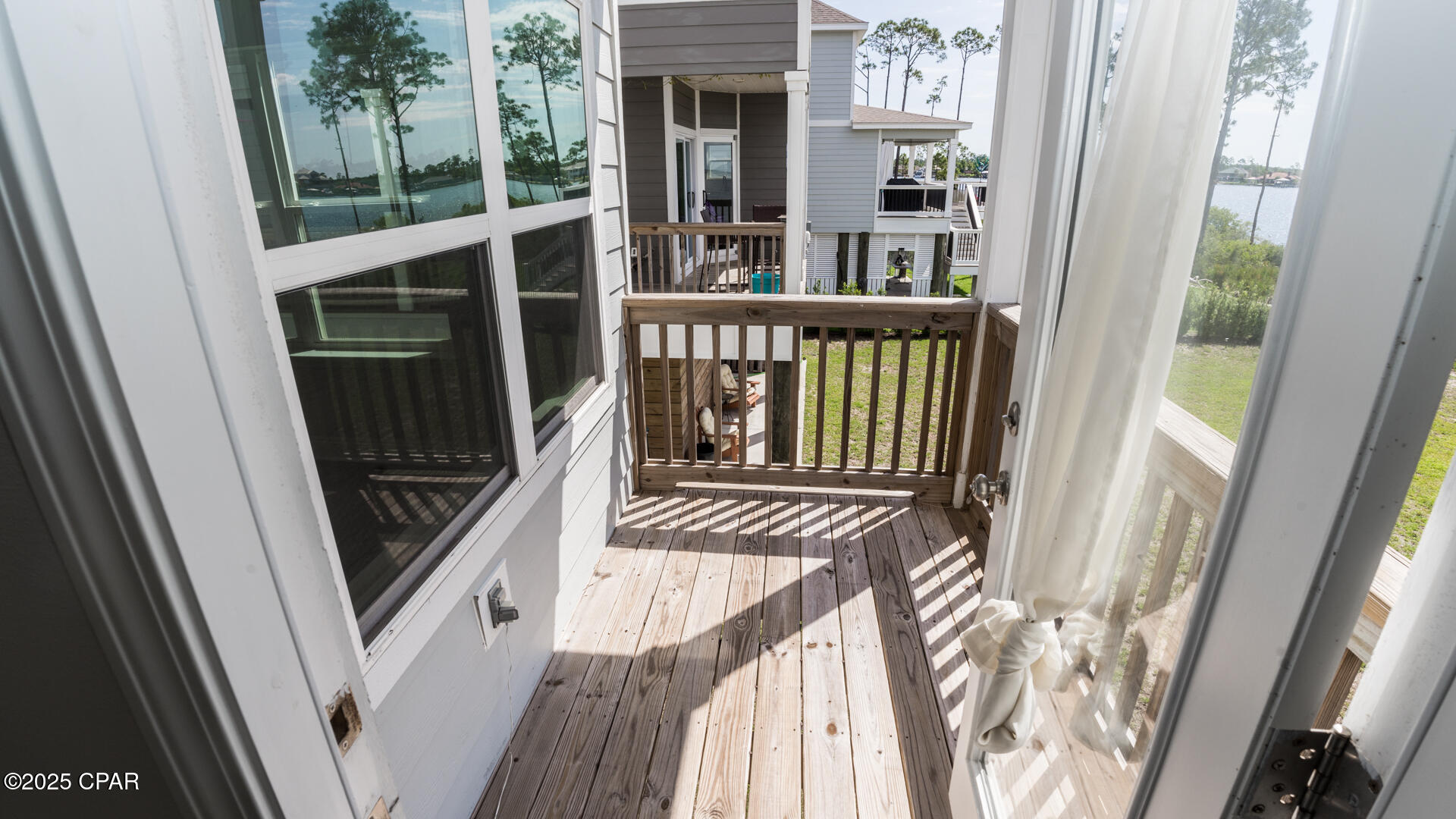 Image 66 For 140 Carriage Road