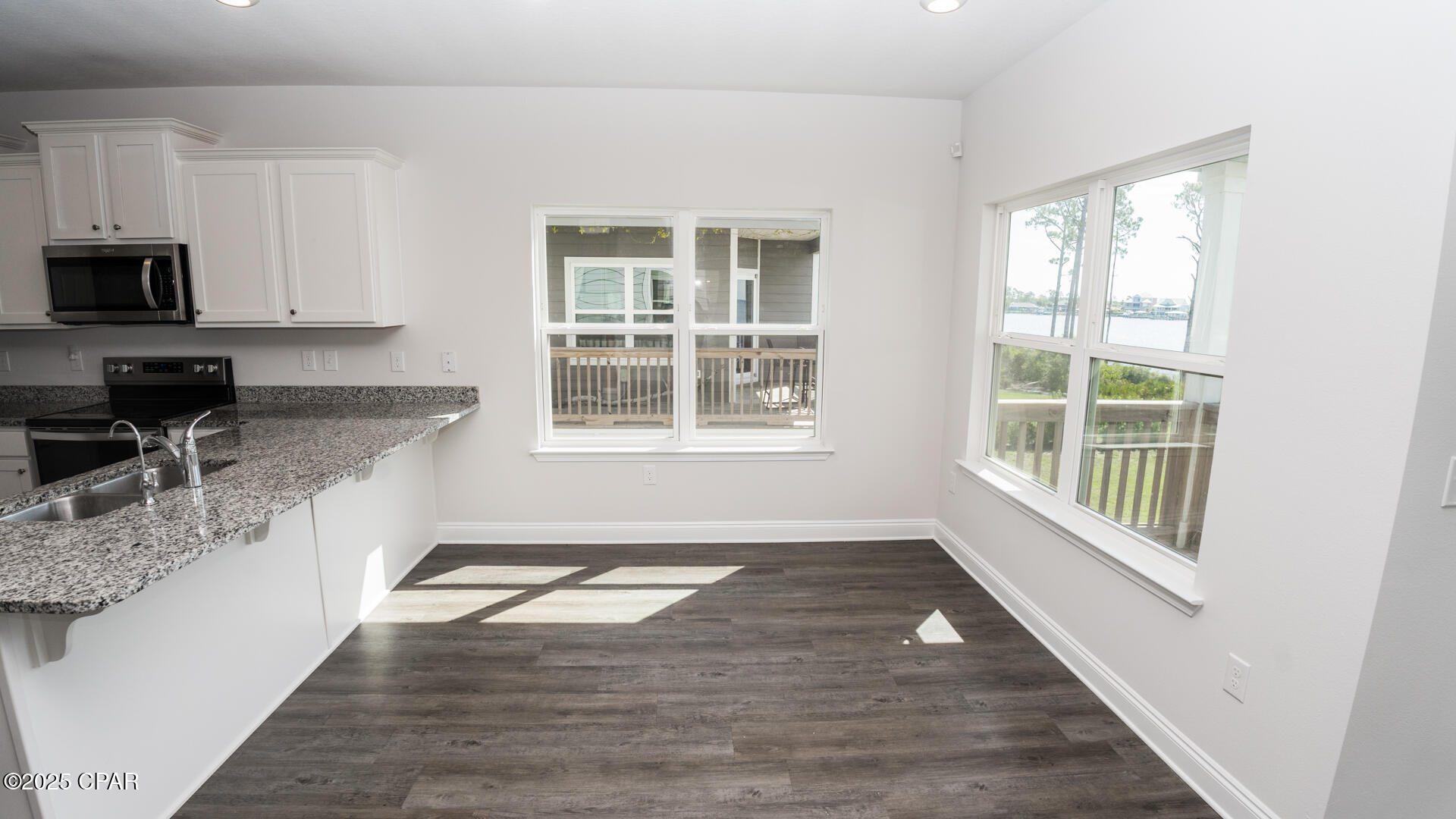 Skcgehjedb5pfiz_qciip4k_ee1diwb_g2gj R2wtas