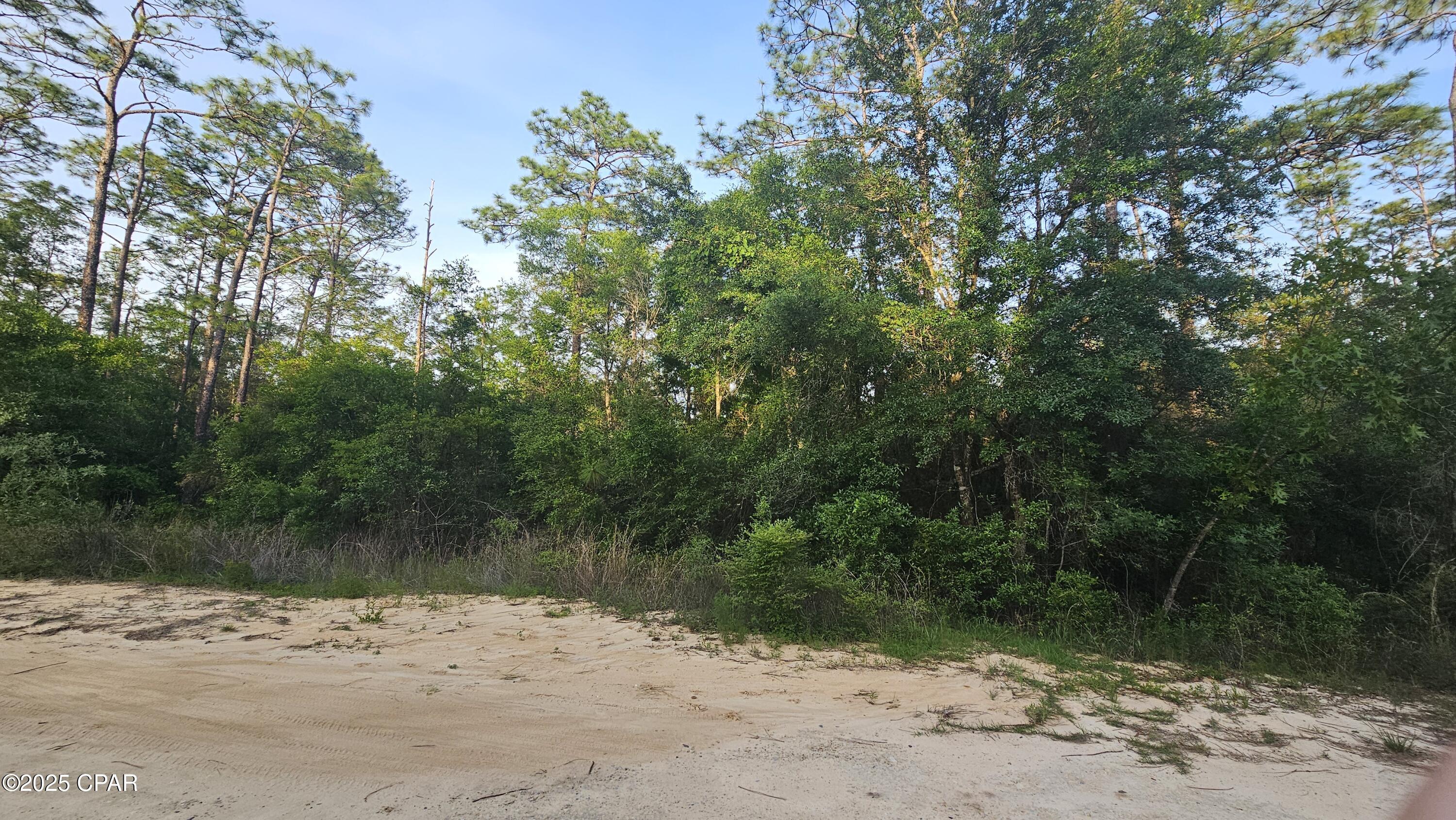 Yrr1shpvfltbnb5uc_nvxdsmoufqmtcyauz Ew_5q9w