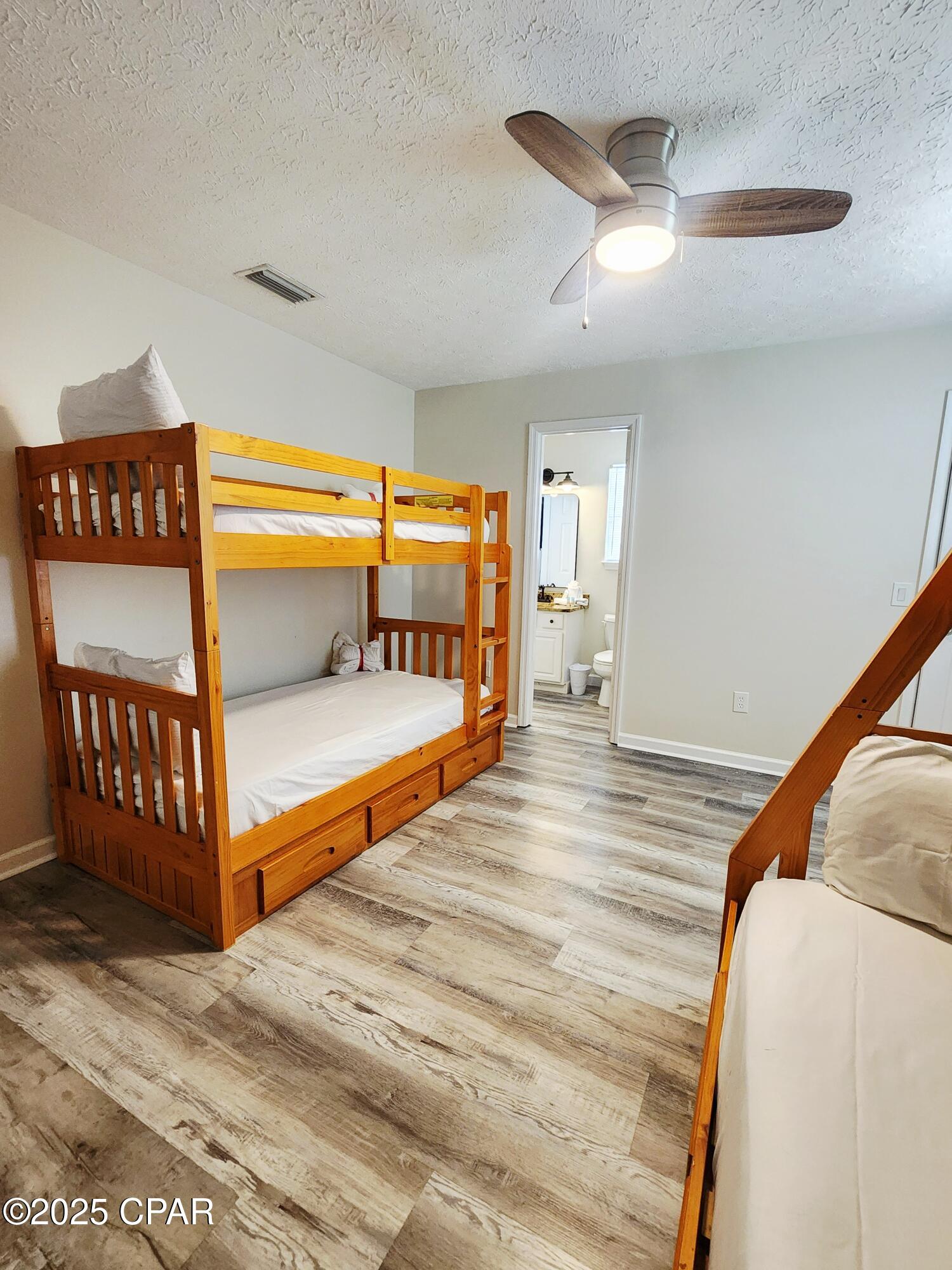 2w5vbqwmfqxtp5oxoenz2kggebzeum52ucsftirjgm8