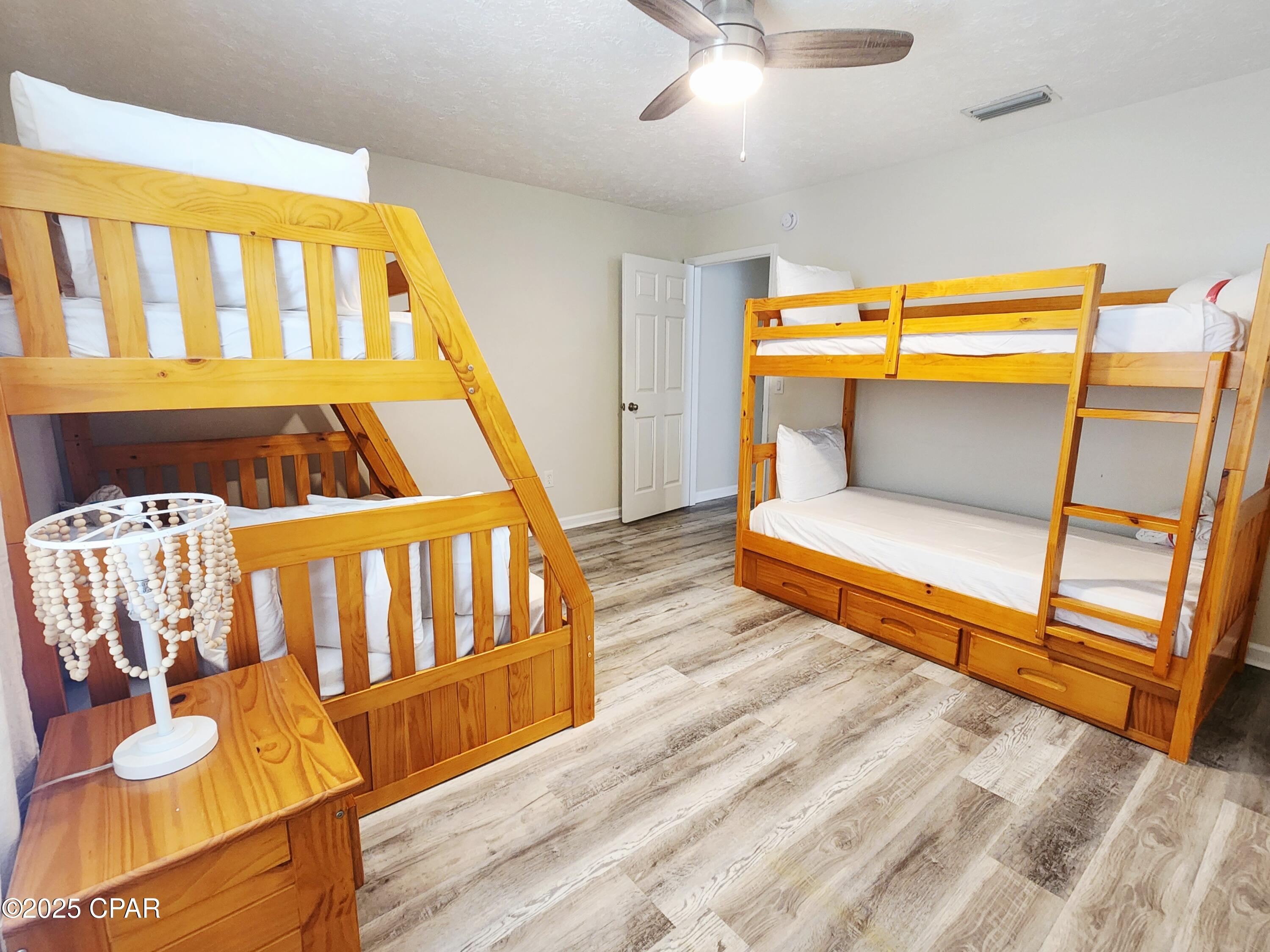  Uf8vezczamqhakor7qaxjsoyotj8v0i8cj1z_wnlpq