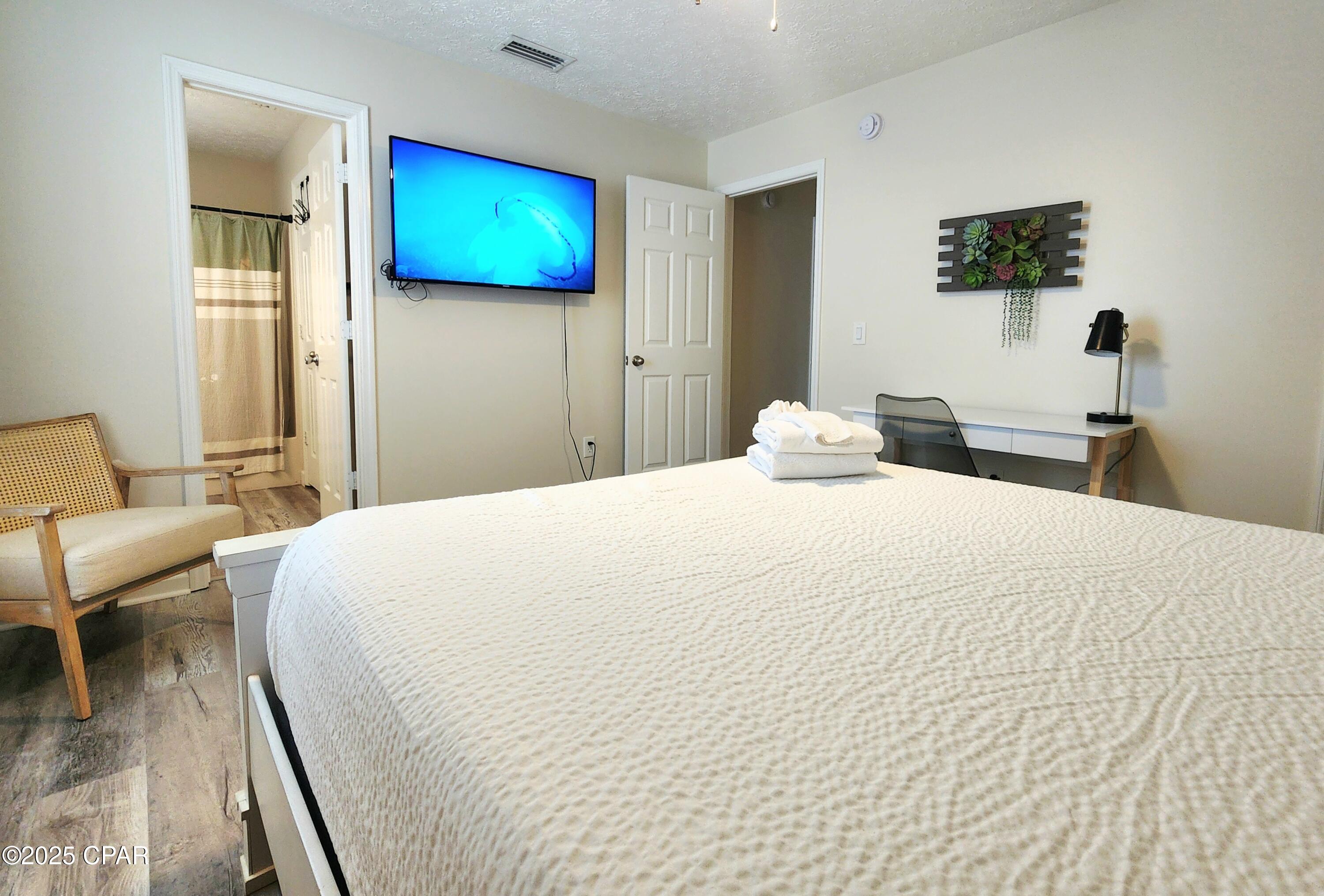 Tykm7roju_9ww3hovqkryfc14x4ed9gxl7qyx3dy1hu