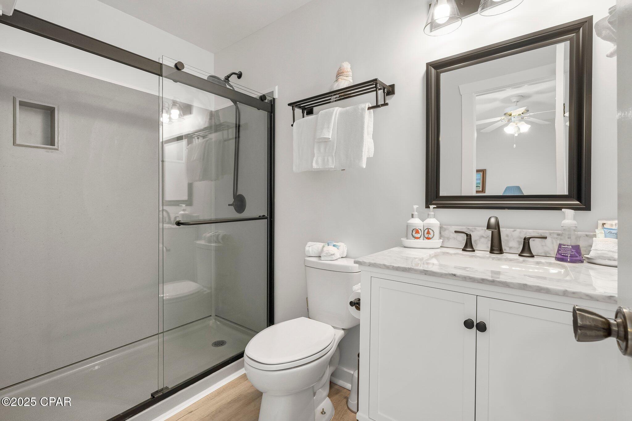 Image 16 For 17462 Front Beach Road 6a1