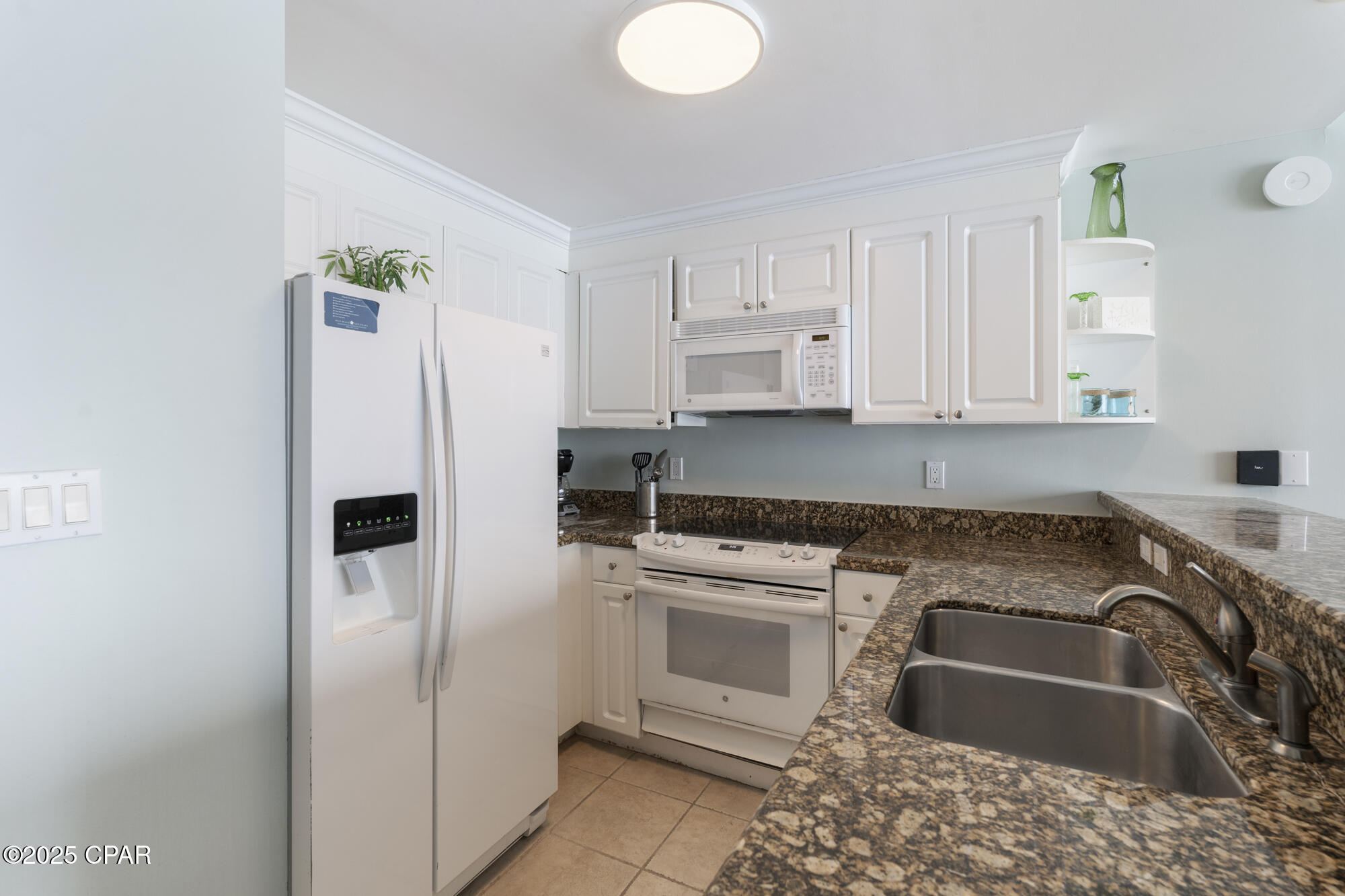 Image 3 For 9450 Thomas Drive 507d