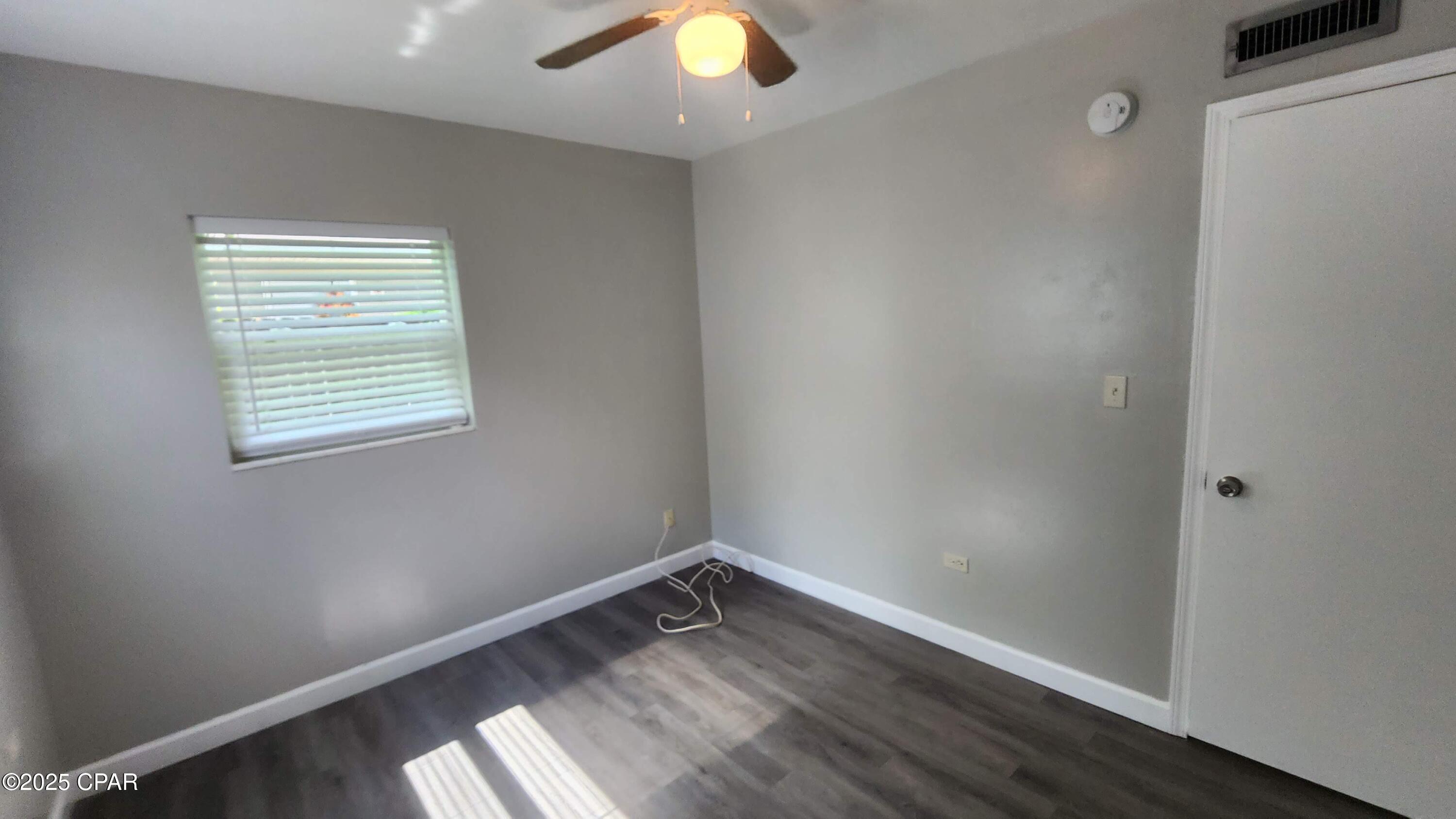 Image 15 For 5215 Lee Drive