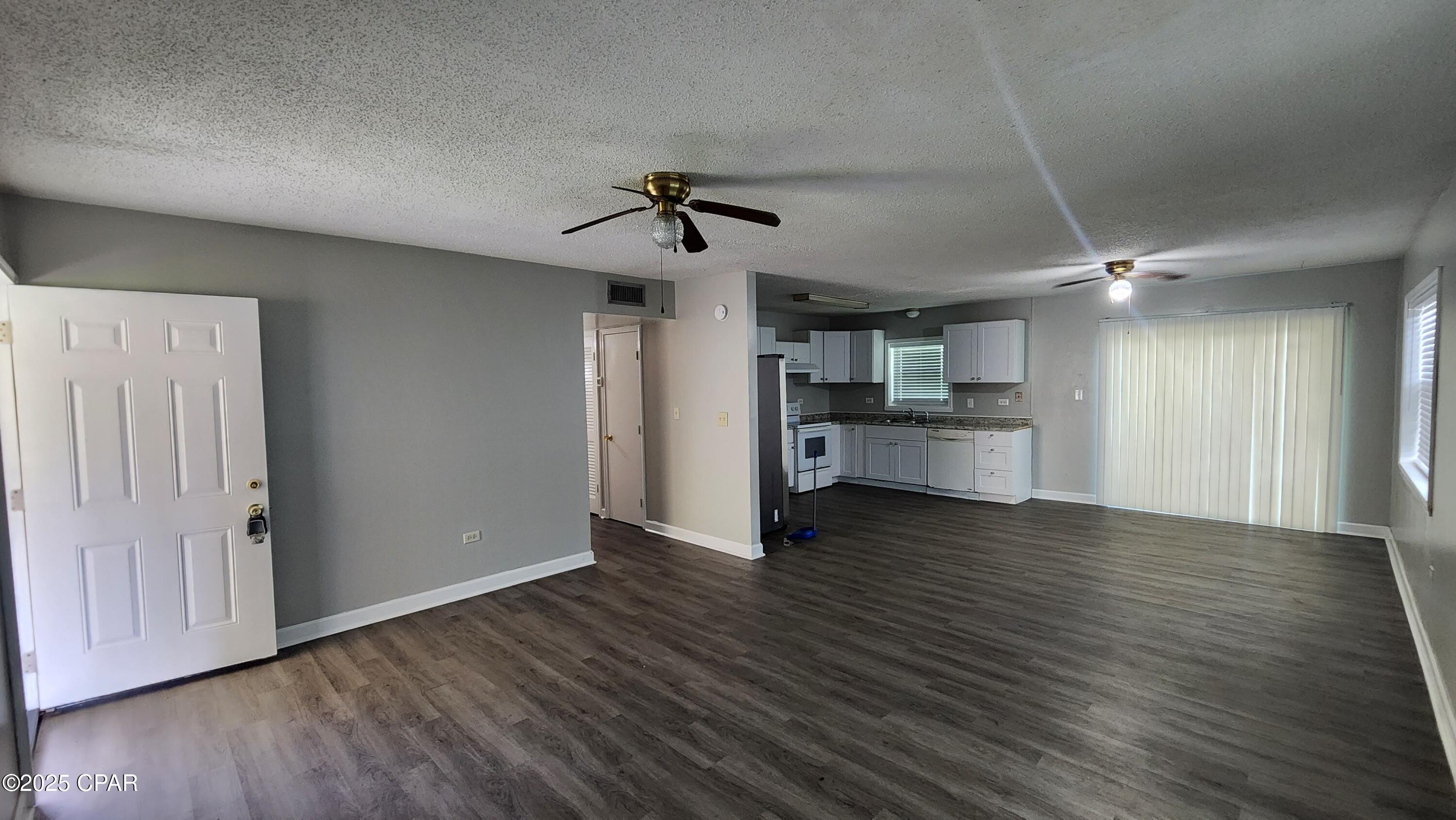 Image 2 For 5215 Lee Drive