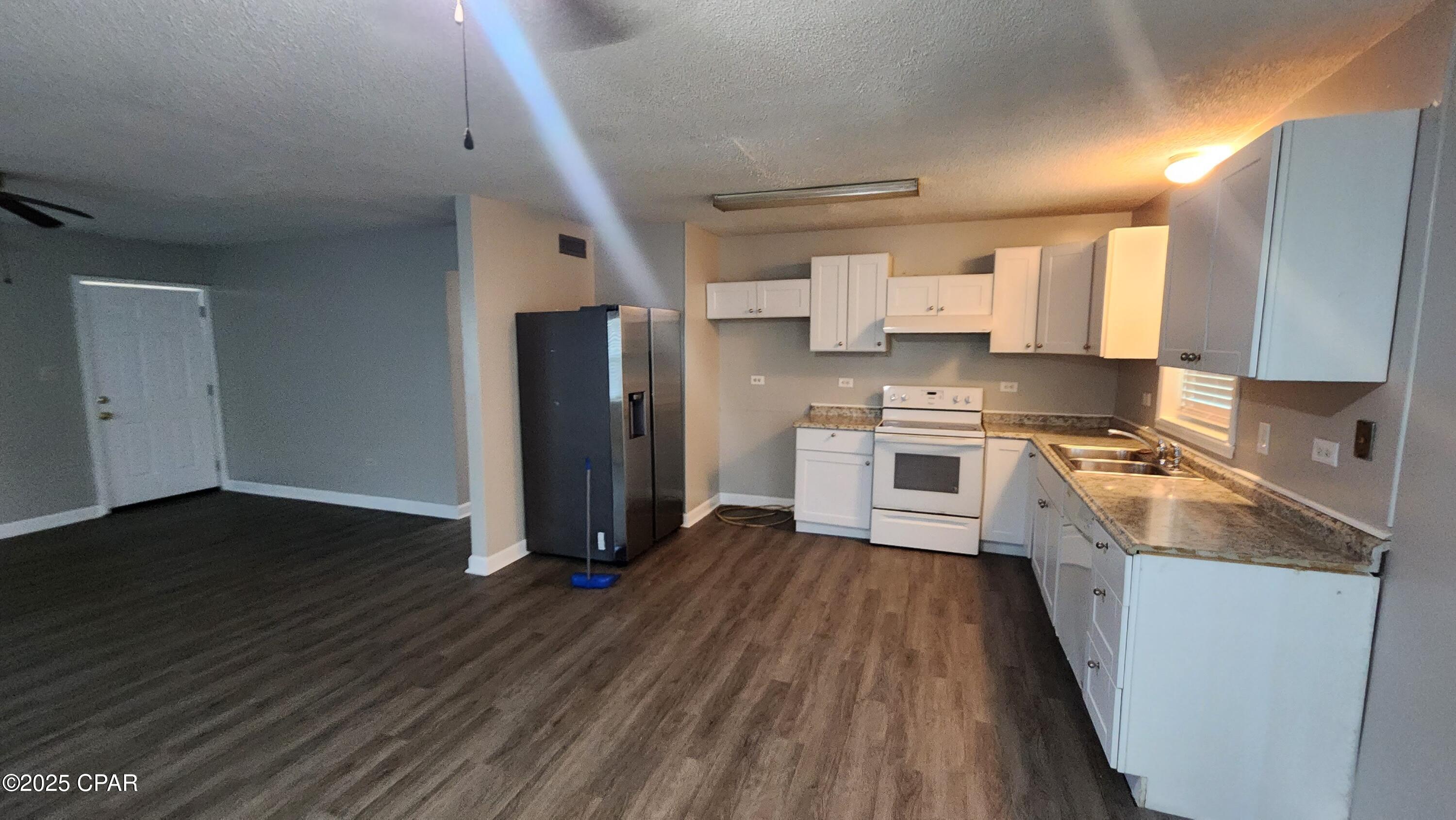 Gsyyn0hr6temvlnvyyv755dbzz3b1pquo7hzg2s5km8