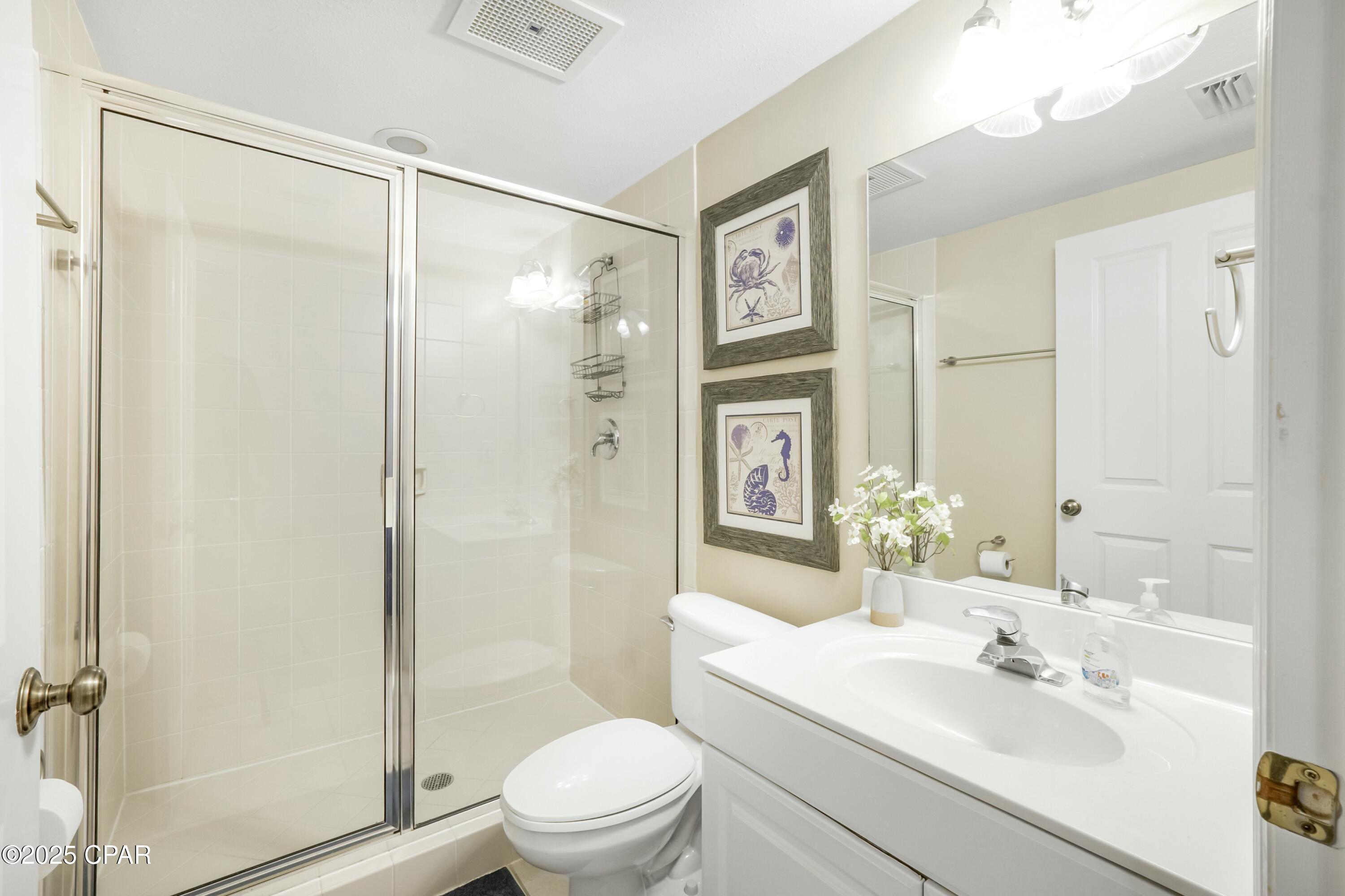 Image 24 For 8601 Surf Drive 1e