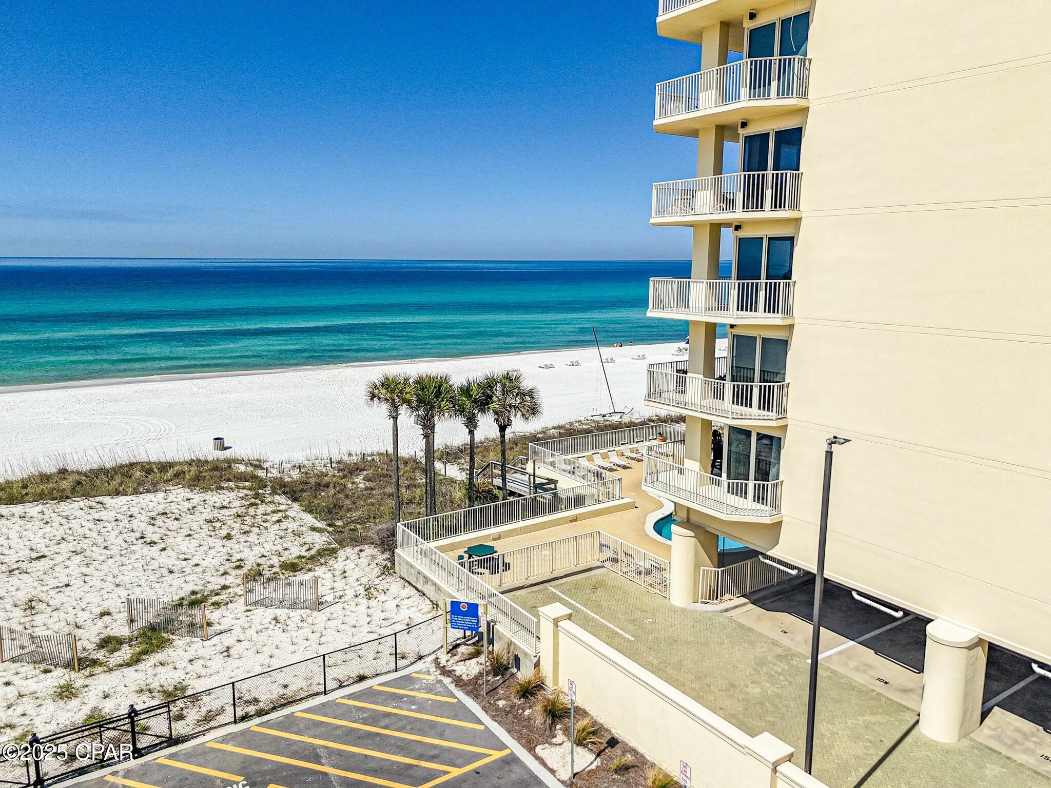 Image 32 For 8601 Surf Drive 1e