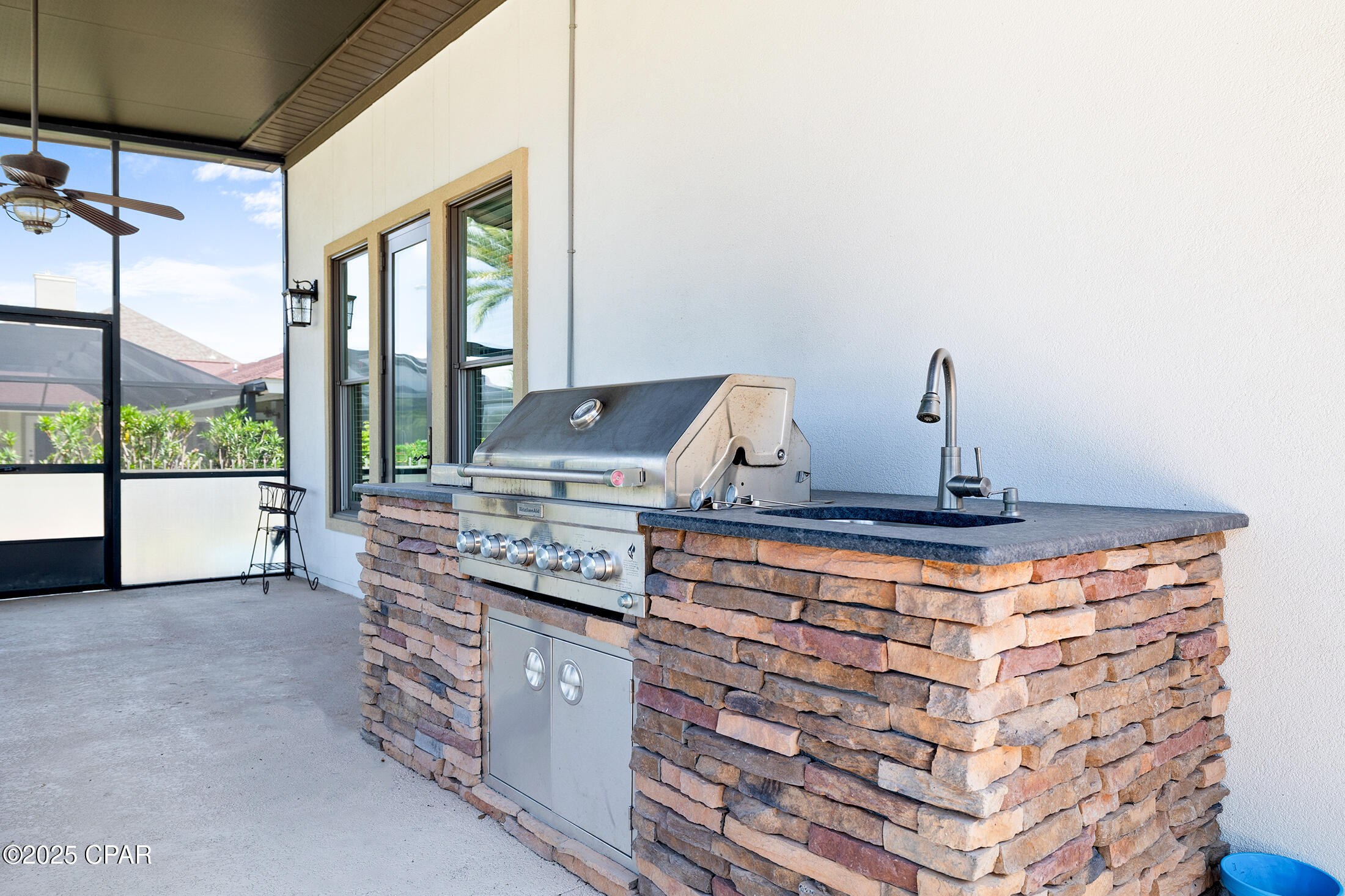 Wmp9sx7bltmgsopgcyi2w_qnwi8ozc_f28so7u6jotc