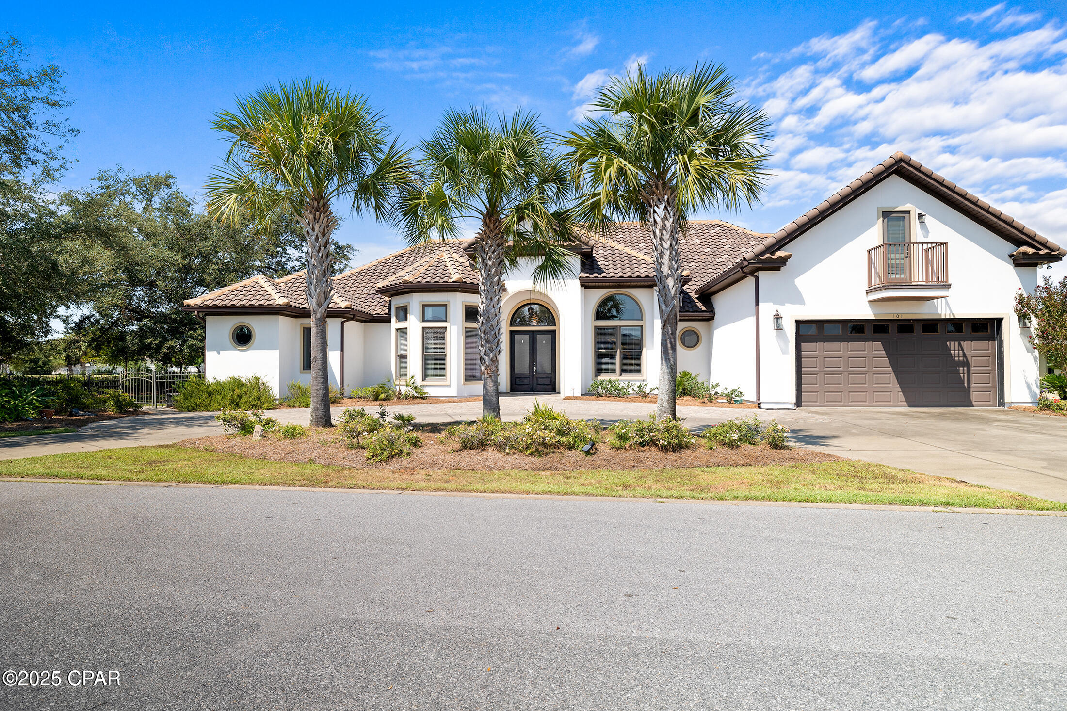 Ekyhix1eyx8avzvuezb Tr3ghia3uftidcx1lskrfm8