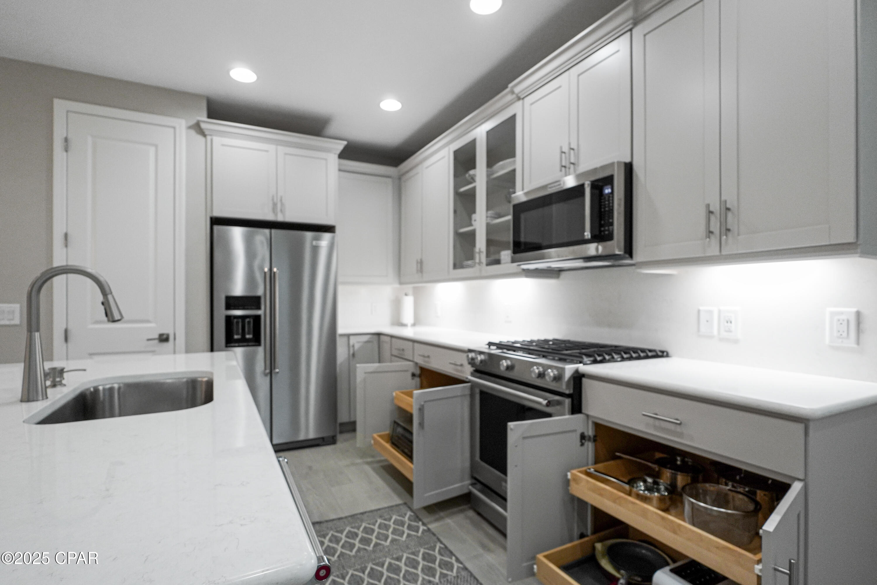 Ze8i2x8mu0sob0rhaajsenove3io97auluvjpdivnsm