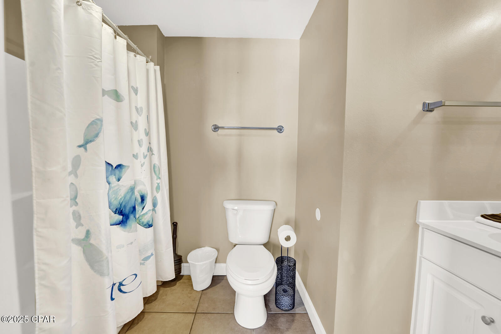 Exs Jgldf6pgfrlvpac82u6quxdb11dw32kfhqhj_oc