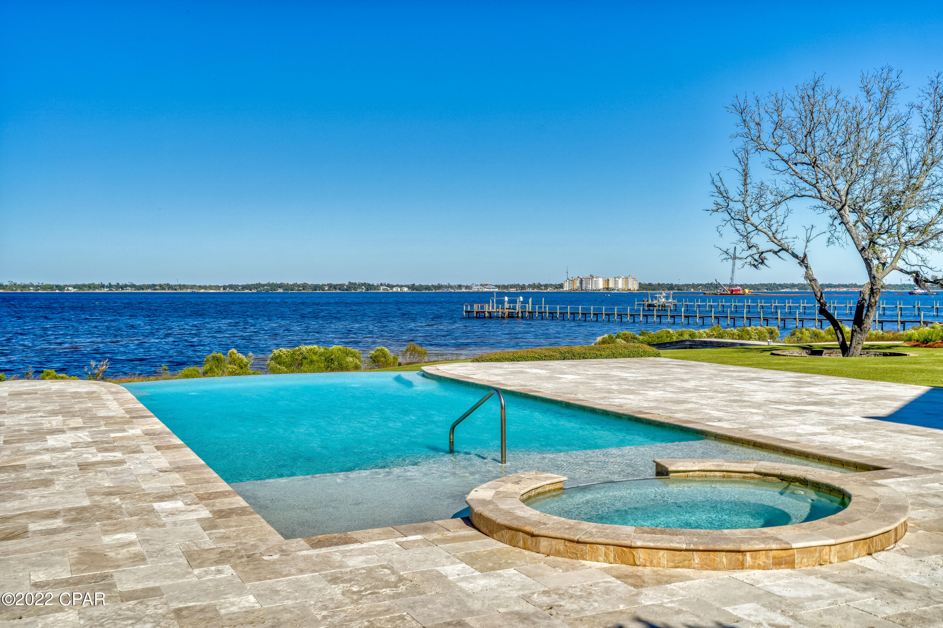 Dx1pxqxnyw0pejyaheo4ydsq4w18xe_9i7sxqxg0 Z4