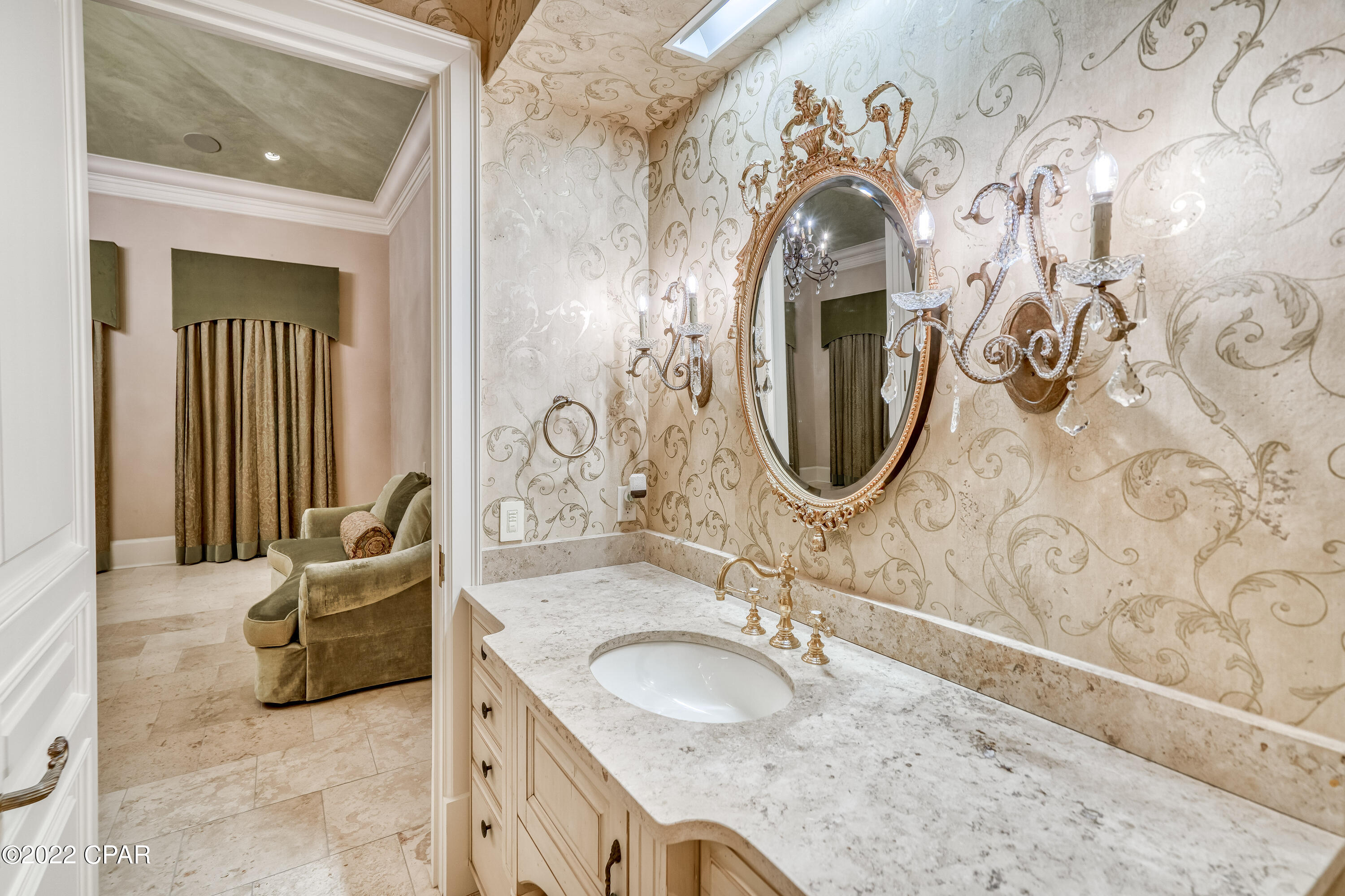 Vrqz_ogccn8aa8ezln0vanomaongbtstqvnniilqh4m