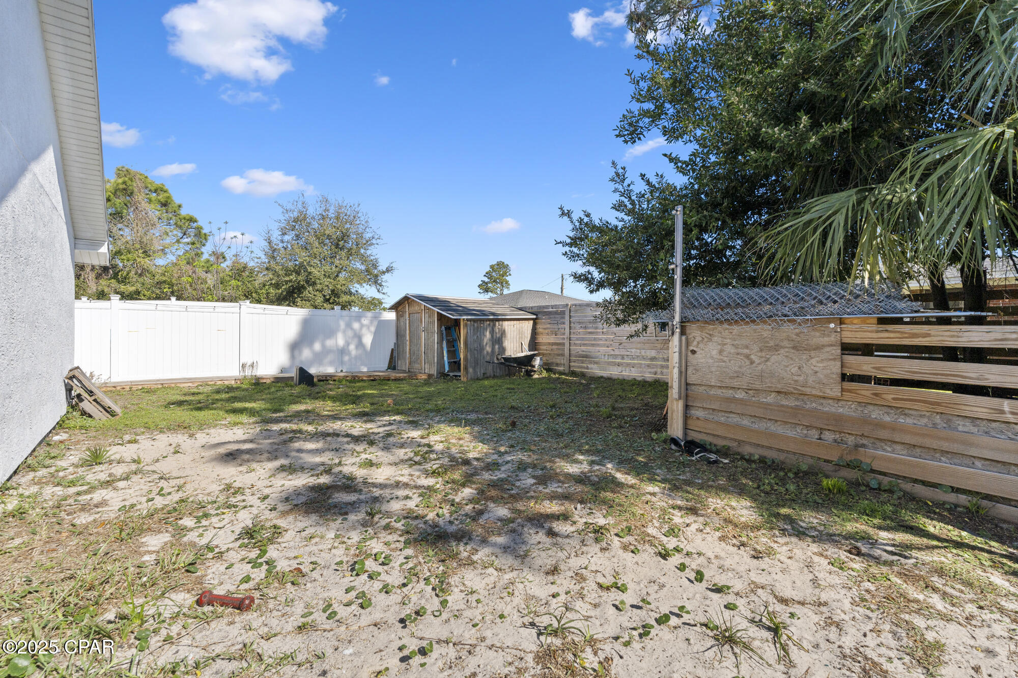 Z2rum2famu_kcjr_cablvjjixrhes2ib8haly 3icus