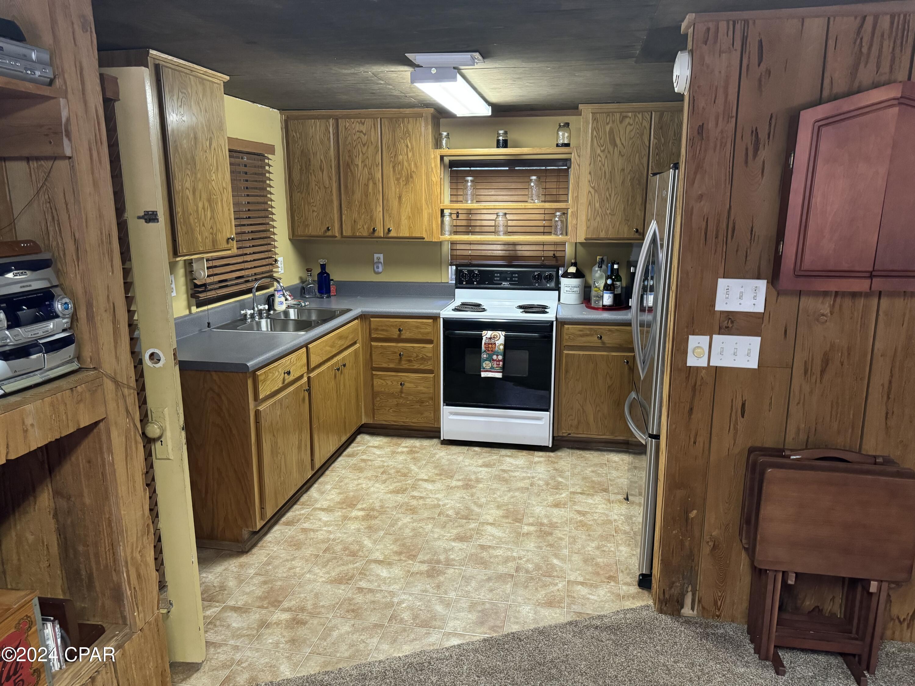 E7_r_3xbwk01kfutca56oqto6fu0cbbudih3oypuiwu