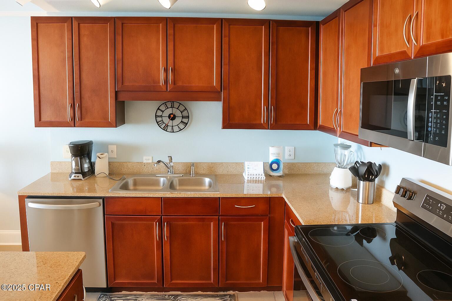 4fhoruxhpcdmk7e5lkqqluyrgimfkt9p81rano22wqa