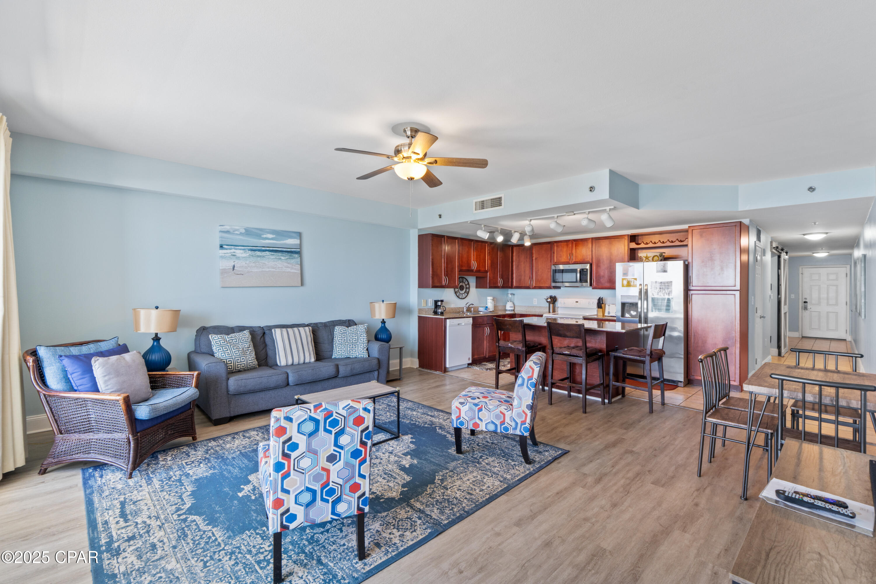 Image 5 For 9860 Thomas Drive 1413